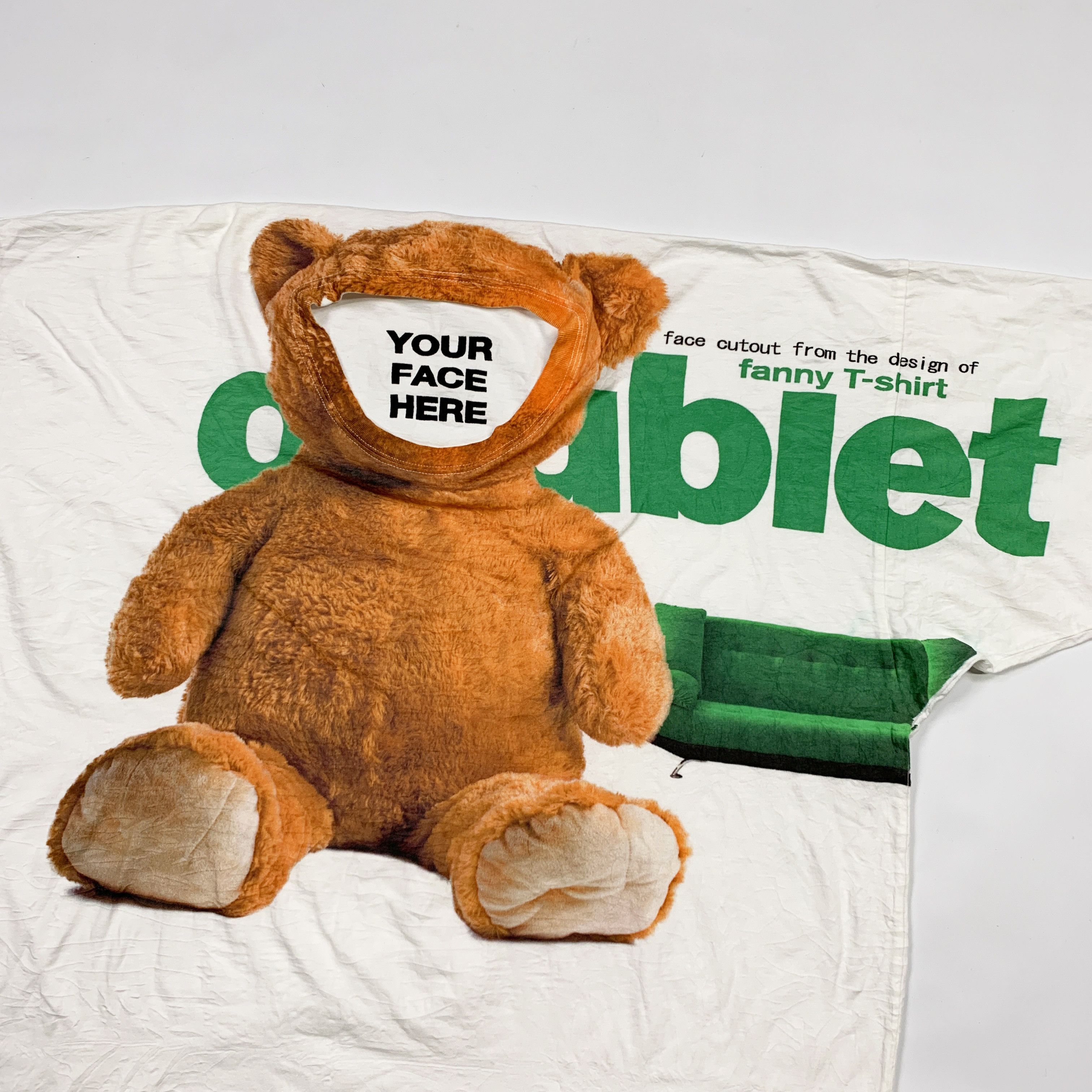 Doublet Compressed "Insert Face" / TED Movie T-Shirt Size US XL / EU 56 / 4 - 3 Thumbnail
