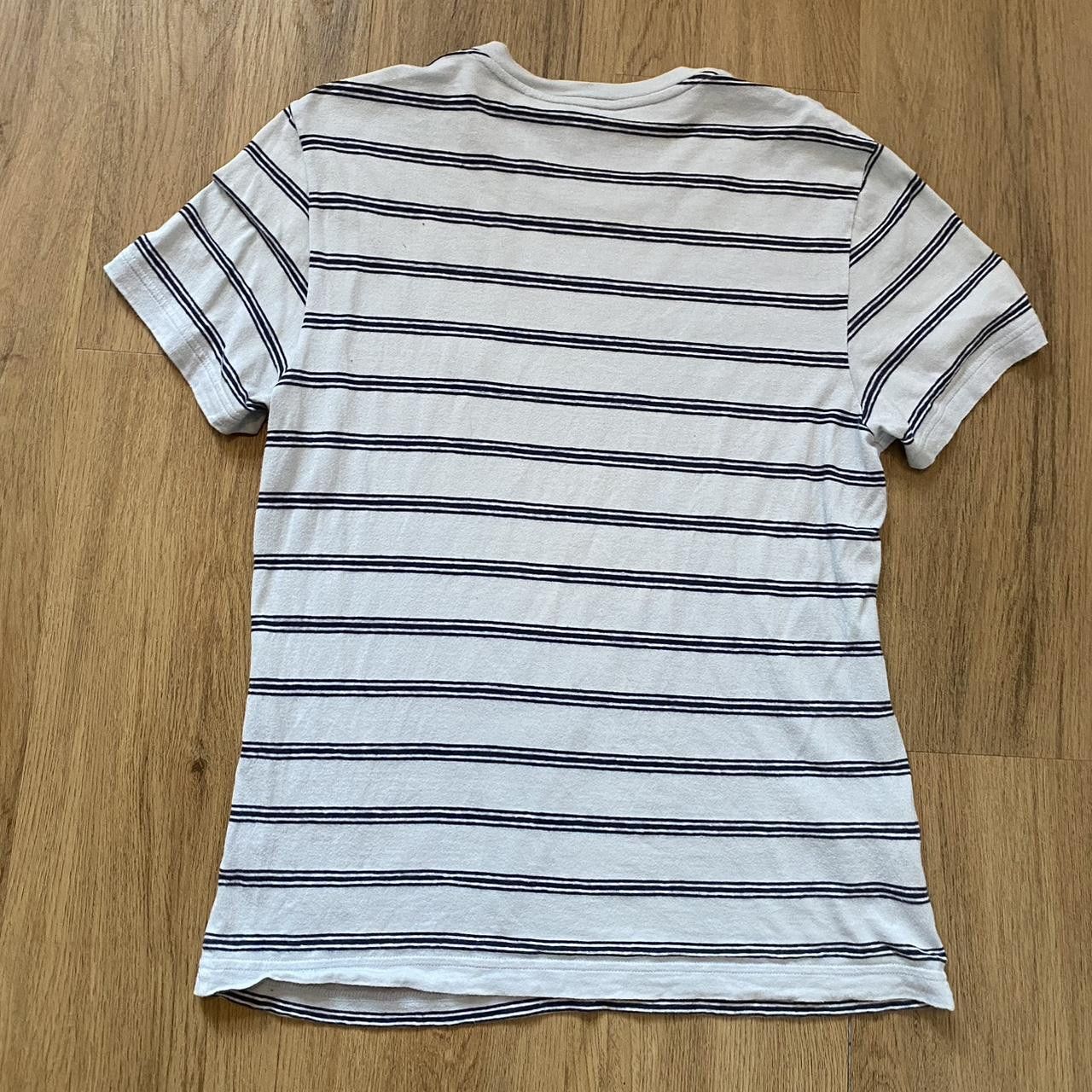 Lacoste White and blue Lacoste striped short sleeve T-shirt Size US S / EU 44-46 / 1 - 2 Thumbnail