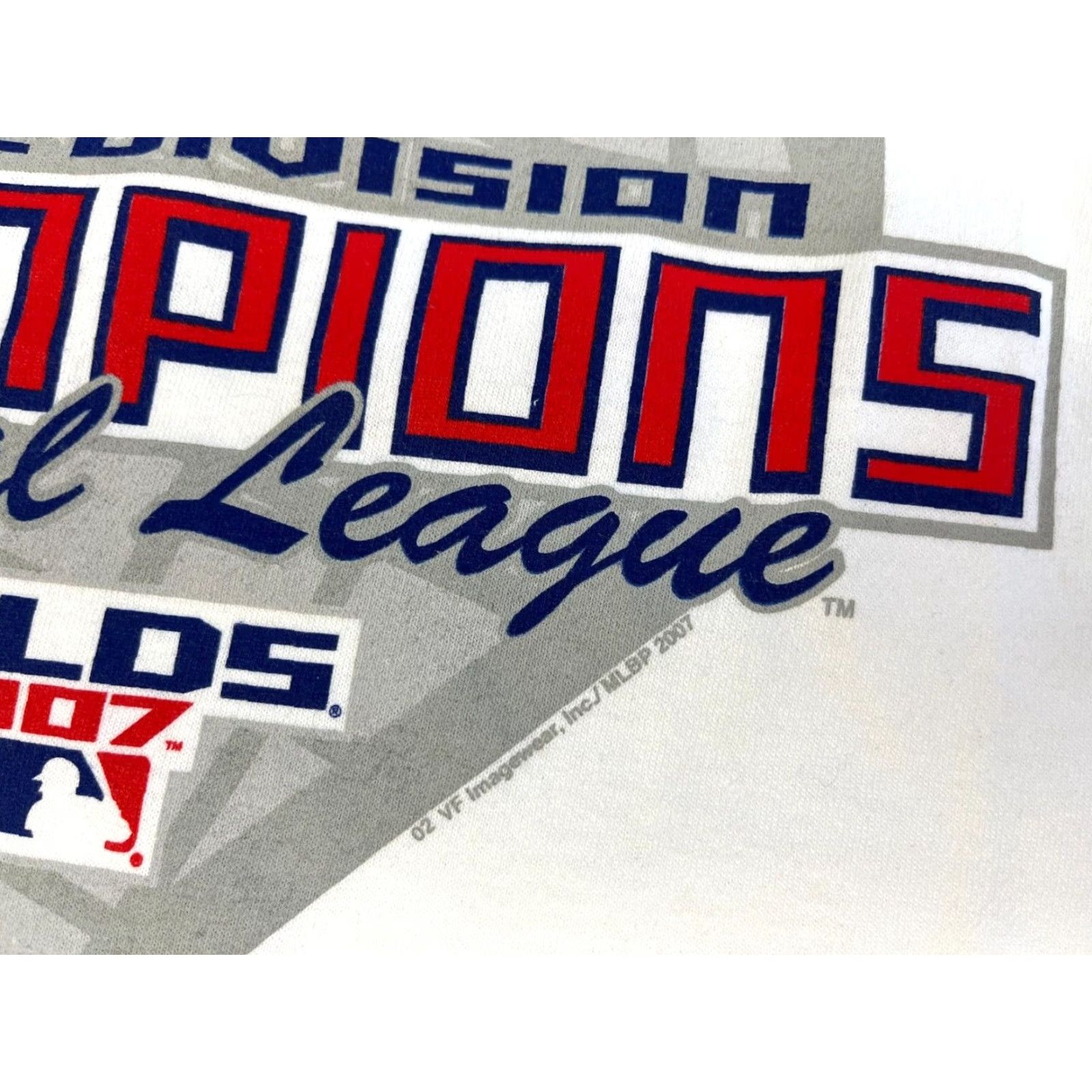 Anvil VINTAGE Chicago Cubs 2007 Central Division National League Champions Anvil T-Shirt XL White Mens Baseball Shirt Size US XL / EU 56 / 4 - 4 Thumbnail