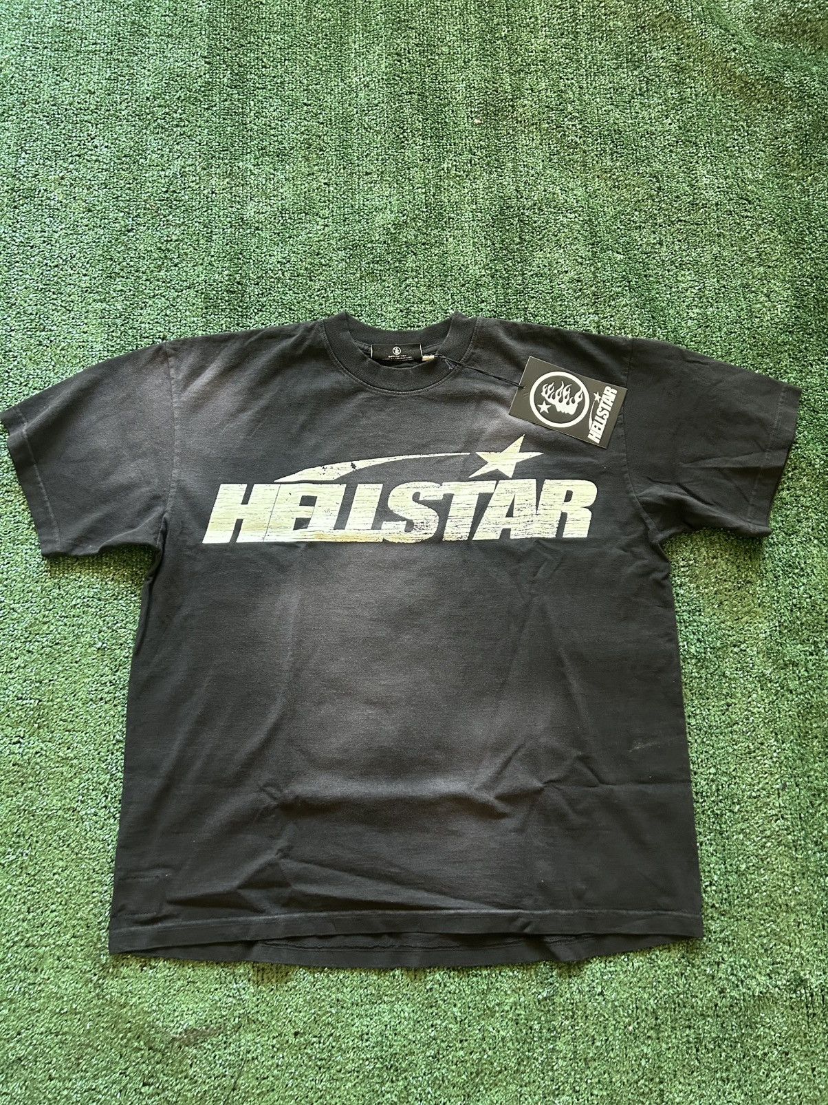 HELLSTAR HELLSTAR⭐️ CLASSIC LOGO GLOW IN THE DARK Sz L BNWT COMPLEX Size US L / EU 52-54 / 3 - 1 Thumbnail