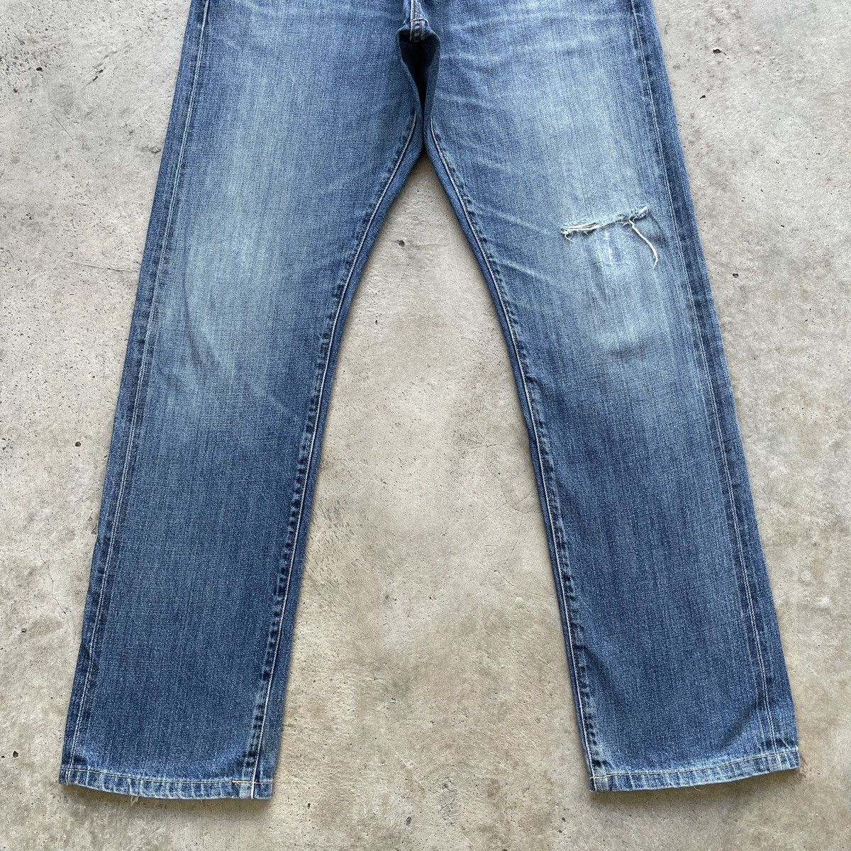 Japanese Brand Vintage Japanese Selvedge Distressed Faded Jeans Denim Pants Size US 33 - 4 Thumbnail