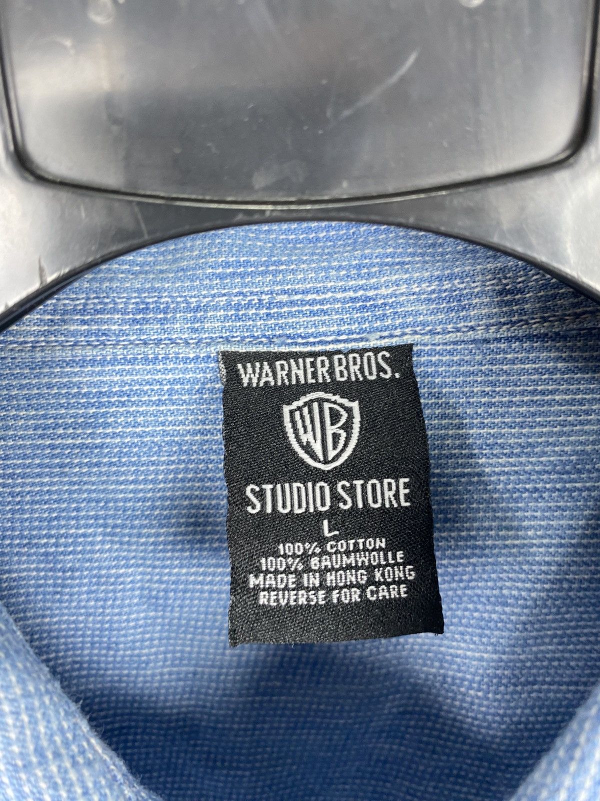 Vintage × Warner Bros Vintage Warner Bros Denim Shirt Looney Tunes Men size L 1998 Size US L / EU 52-54 / 3 - 6 Thumbnail