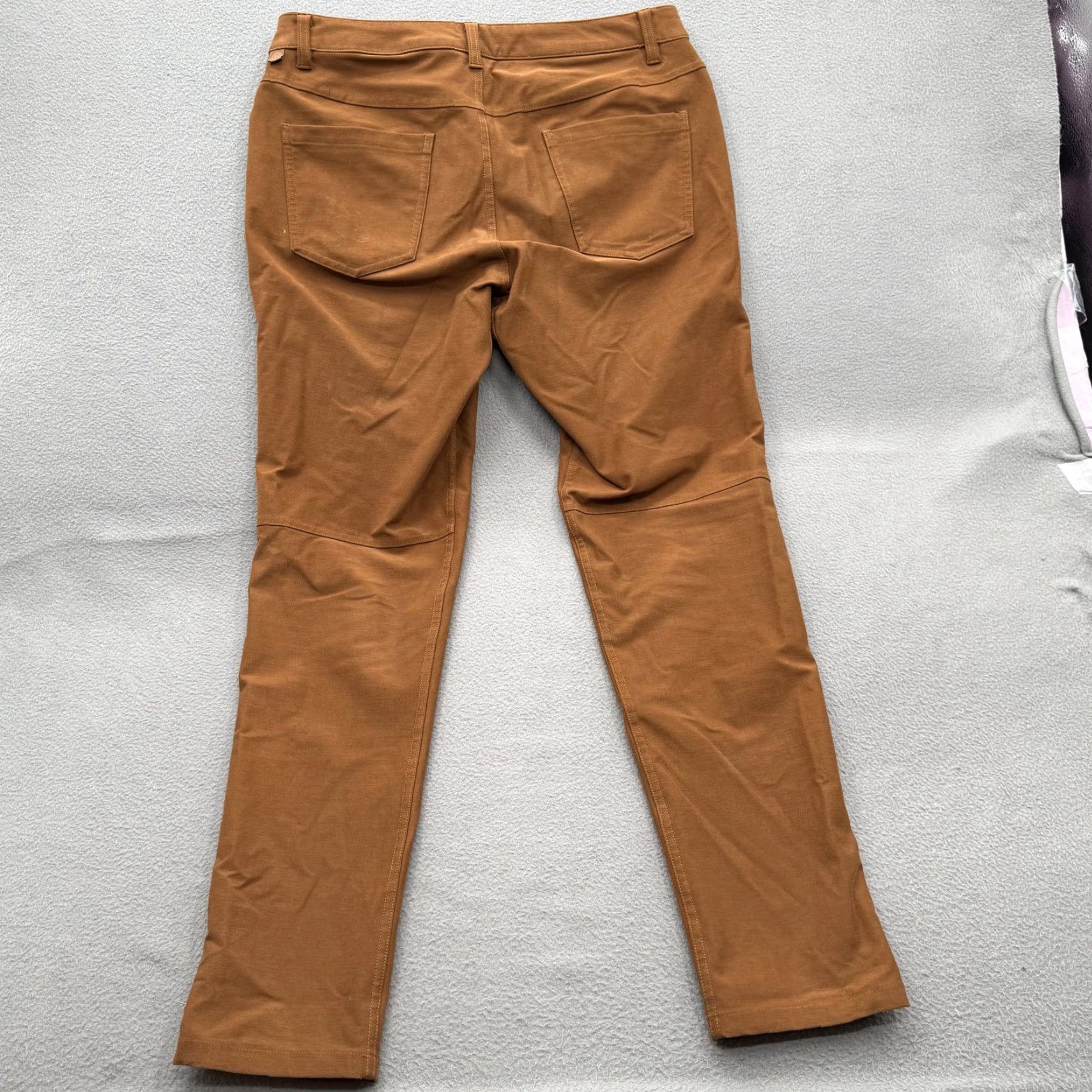 Lululemon Lululemon Pants Mens 32 Brown 5 Pocket Straight Leg Stretch Chino Casual Pants Mens 32 Brown Casual Workwear City Size US 32 / EU 48 - 2 Thumbnail