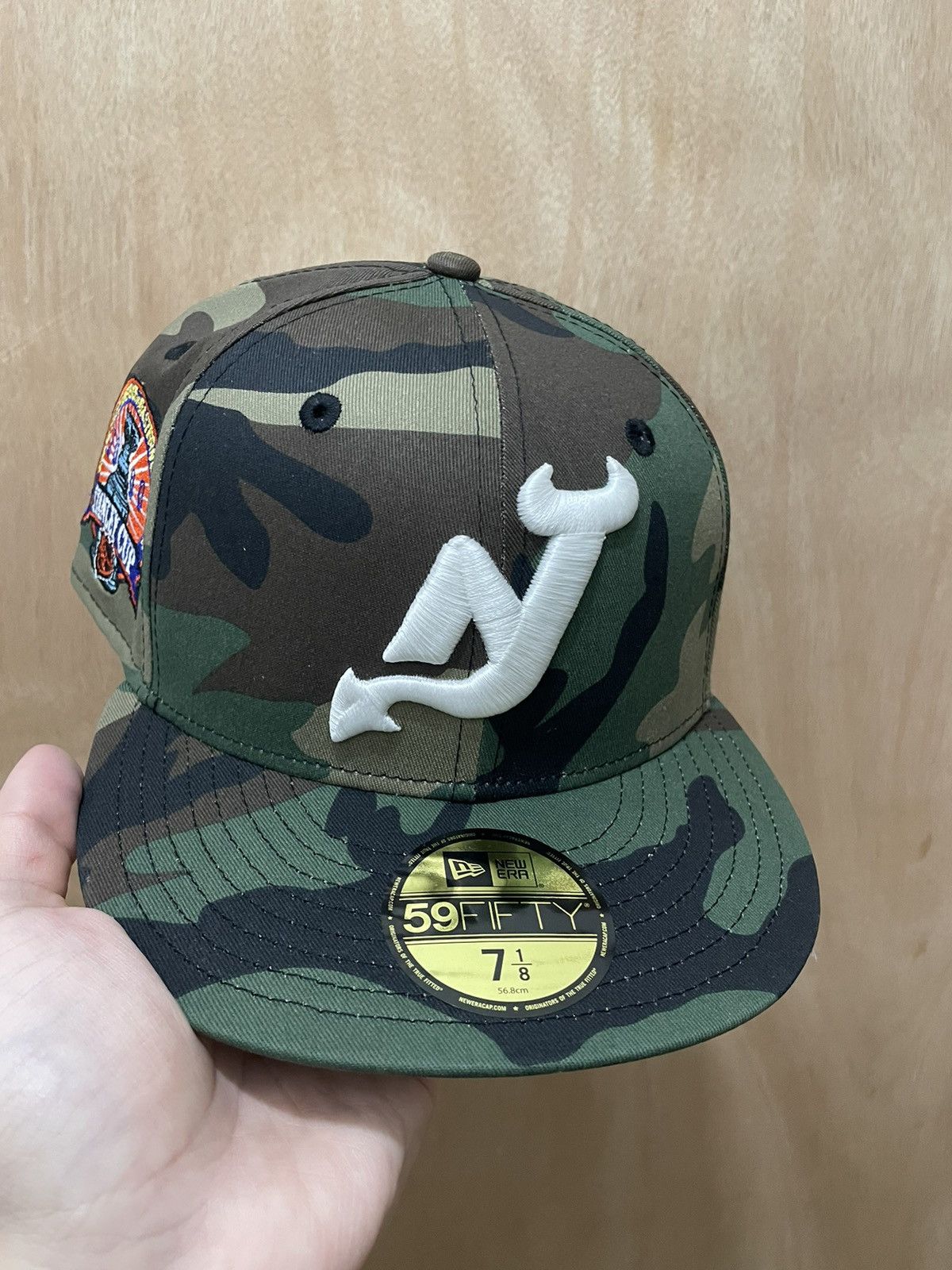 NHL Myfitteds New Jersey devils camo 2000 nhl Stanley cup 7 1/8 Size ONE SIZE - 1 Thumbnail