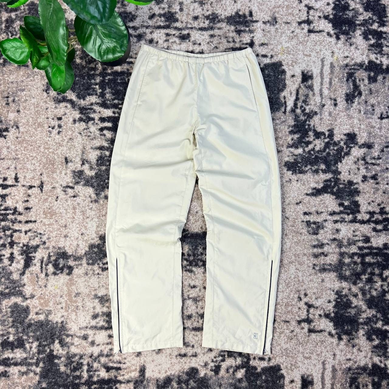 Nike Nike Court Vintage Y2K Baggy Parachute Track Pants Size 26" / US 2 / IT 38 - 1 Thumbnail