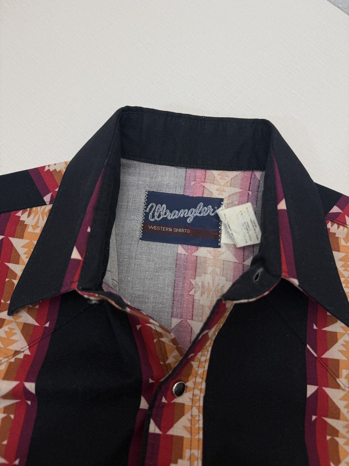 Wrangler Vtg 90s Wrangler Brushpopper Pearl Snap Western Aztec Sunset Size US L / EU 52-54 / 3 - 4 Thumbnail