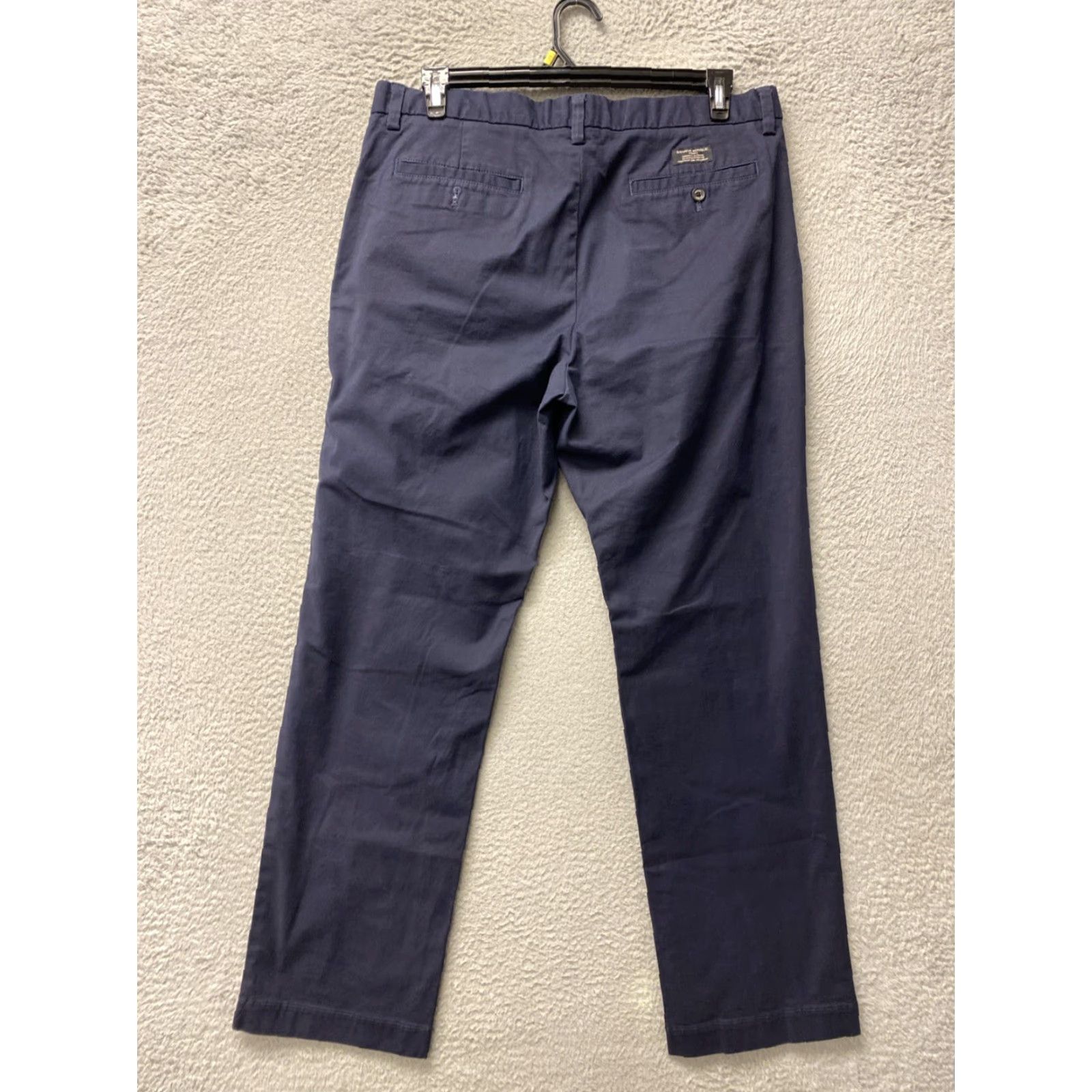 Banana Republic Banana Republic Chino Pants Men’s 36x32 Navy Dress Pants Slim Flat Front 32 in Inseam Men's Pants Size US 36 / EU 52 - 6 Thumbnail