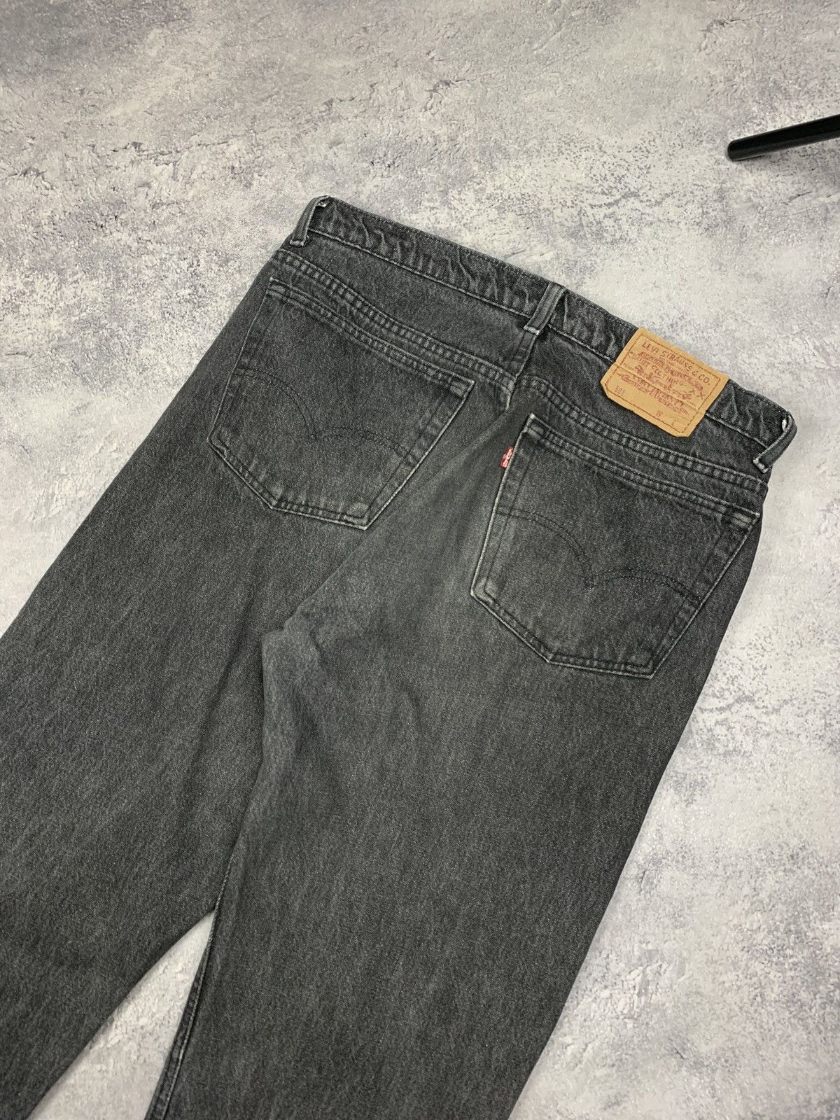 Levi's Vintage Levi’s 501 Red Tab Stonewashed Jeans Men’s Sz 36/32 Size US 36 / EU 52 - 3 Thumbnail