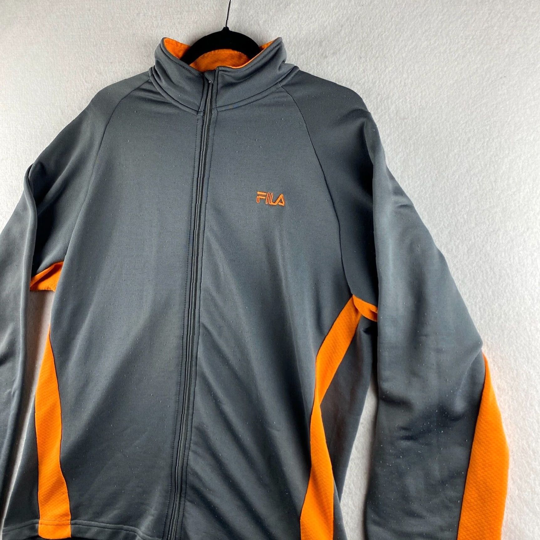 Fila FILA Jacket Mens L Gray Active Full Zip Collared Long Sleeve Shirt Size US L / EU 52-54 / 3 - 4 Thumbnail
