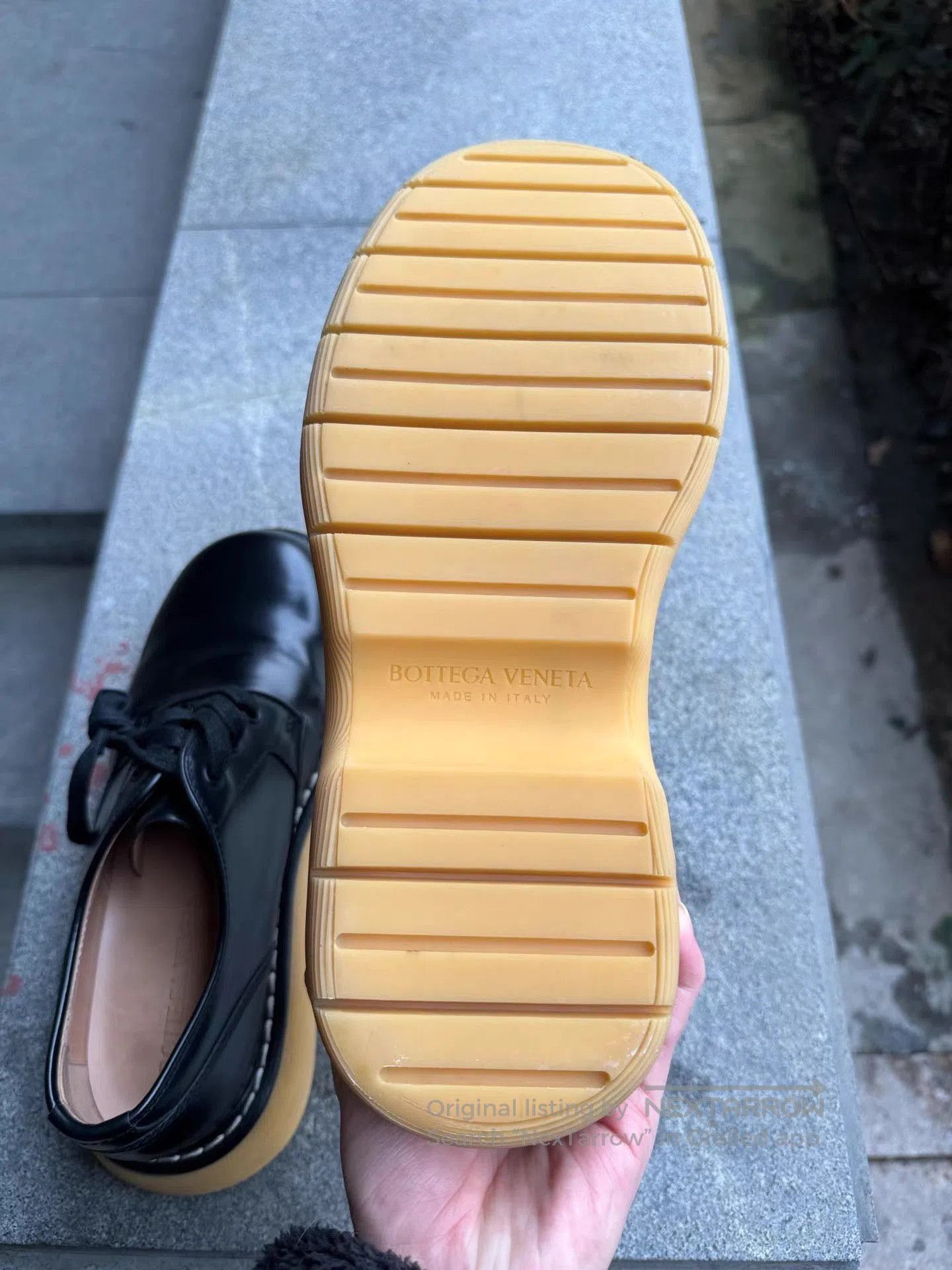 Bottega Veneta Black Leather Lace. Size US 8 / EU 41 - 7 Thumbnail