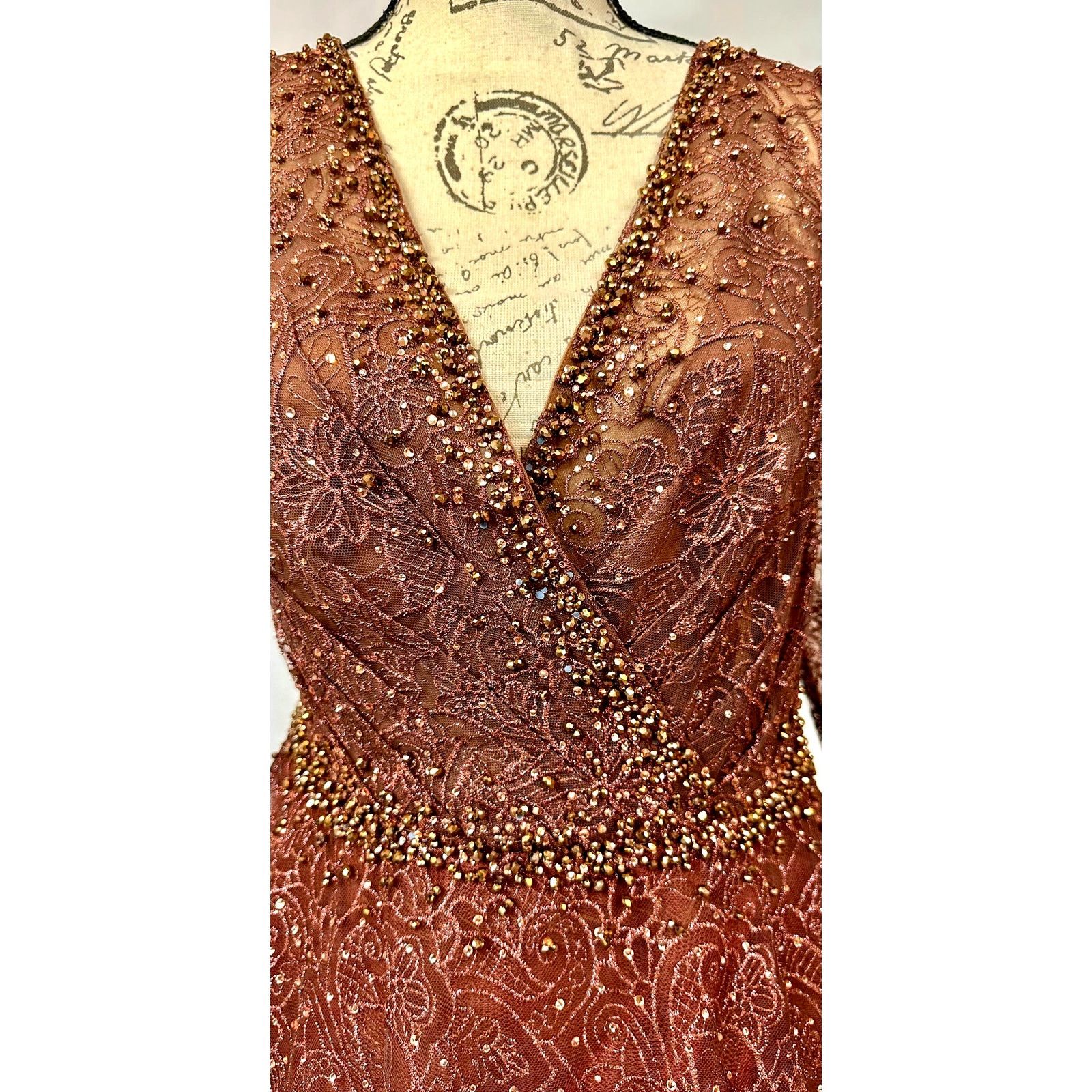 Other Mac Duggal Embellished Illusion V-Neck Gown Chocolate 12 Size XL / US 12-14 / IT 48-50 - 17 Thumbnail