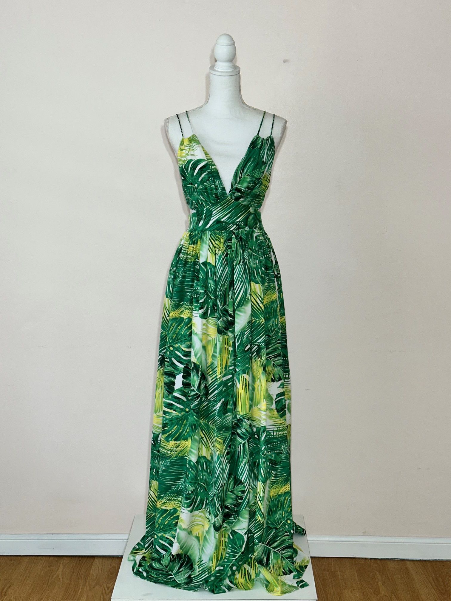 green emerald velvet dress Fashion Nova Women Dress main image 0