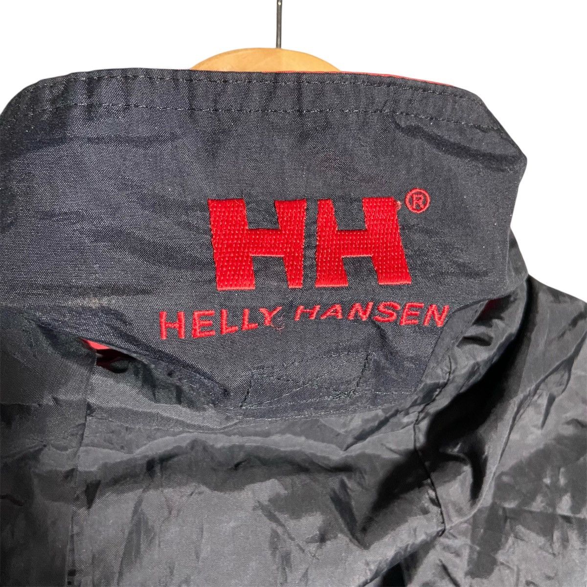 Helly Hansen × Vintage Vintage 90s Helly Hansen Full Zip Windbreaker Hoodie Jacket Size US L / EU 52-54 / 3 - 6 Thumbnail
