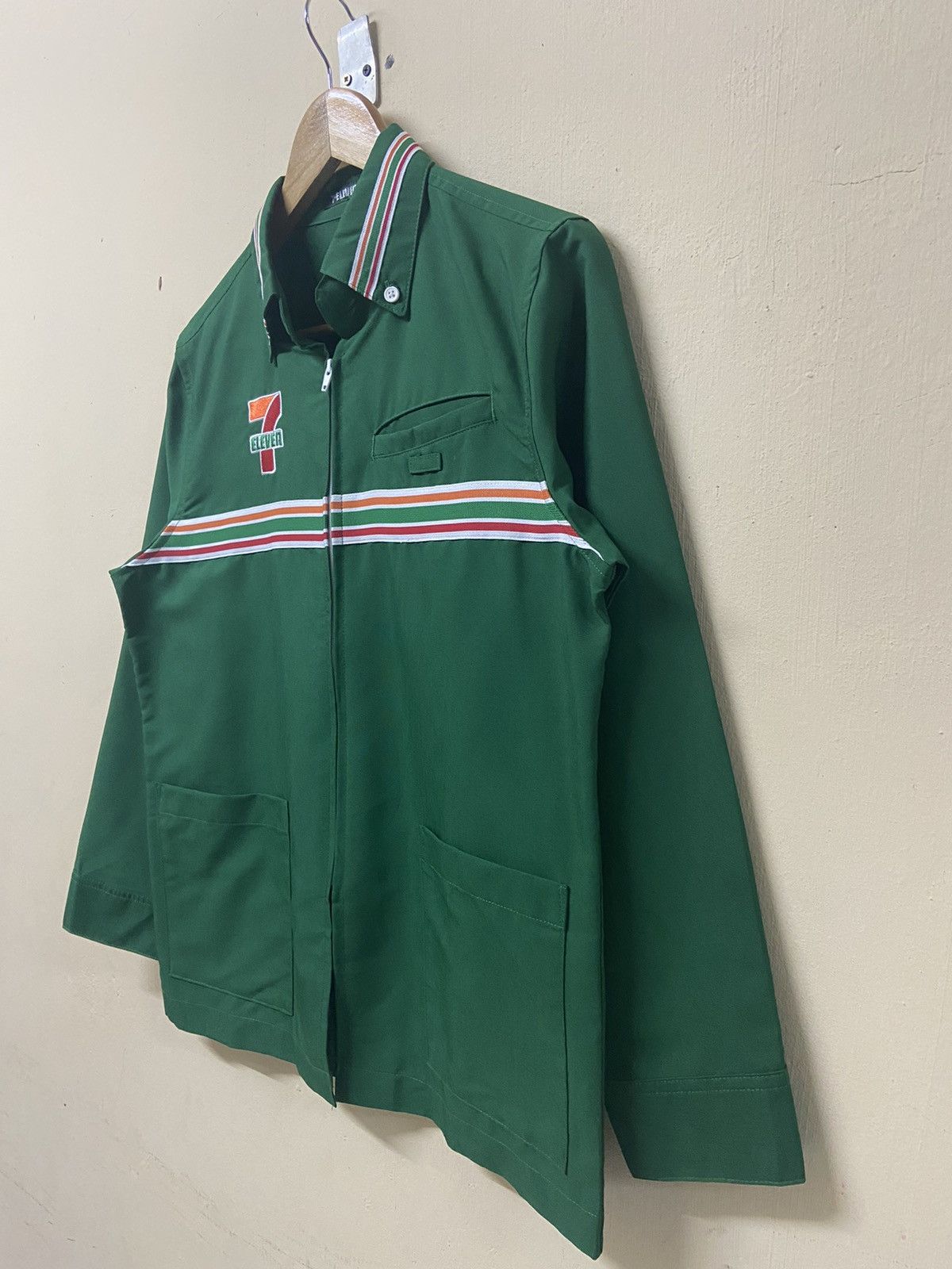 Japanese Brand × Vintage Bundle Deal 2pcs Vintage 7Eleven Zipper Jacket Size US M / EU 48-50 / 2 - 15 Thumbnail