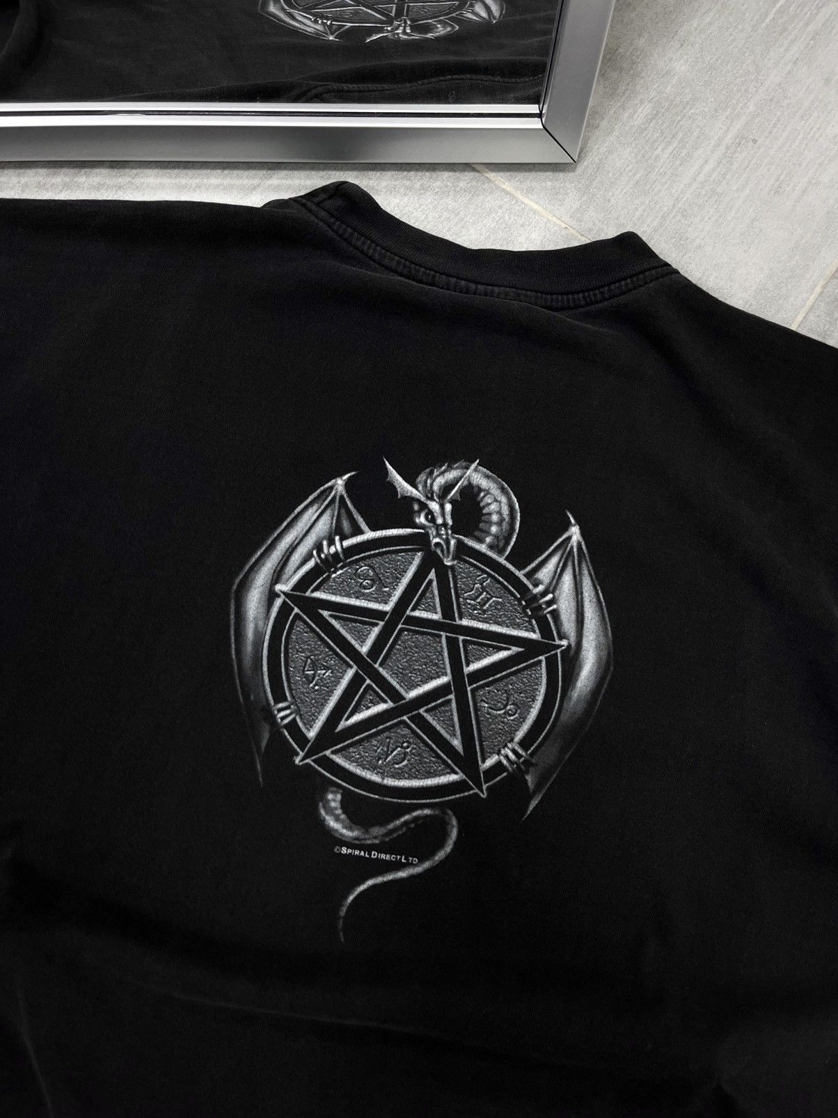 Other Vintage Spiral Direct T Shirt Dragon Pentagram Print Rock Size US L / EU 52-54 / 3 - 9 Thumbnail