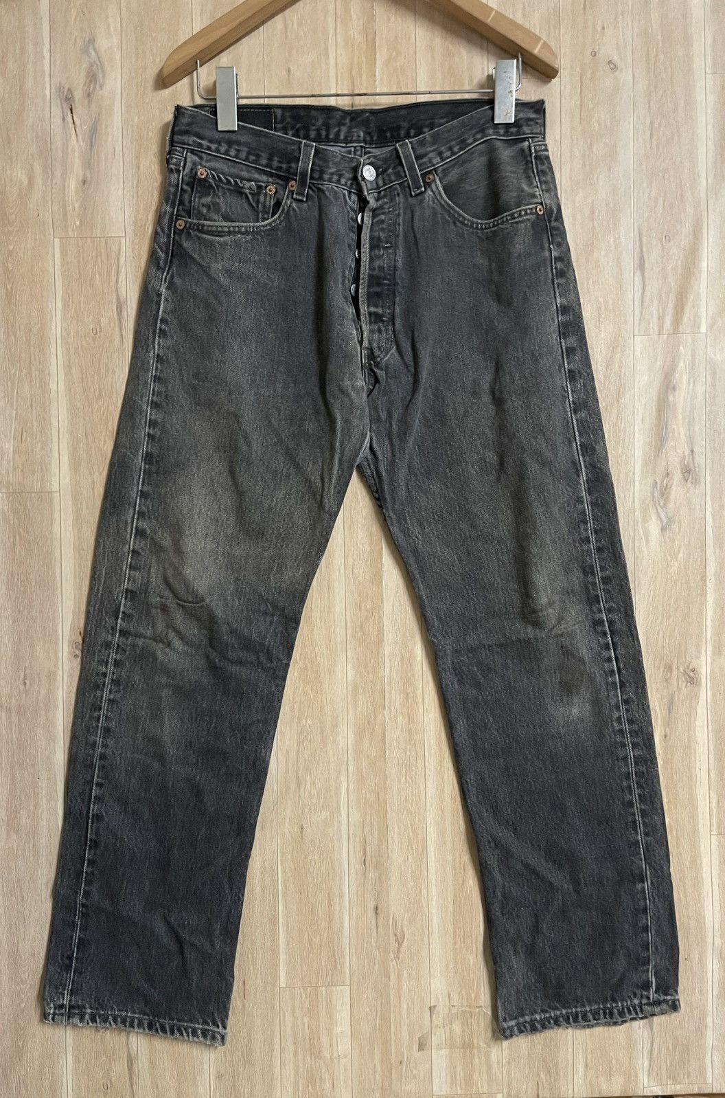 Levi's Vintage Levi’s 501 Jeans Super Black W31 L39 Made in USA Size US 31 - 1 Thumbnail