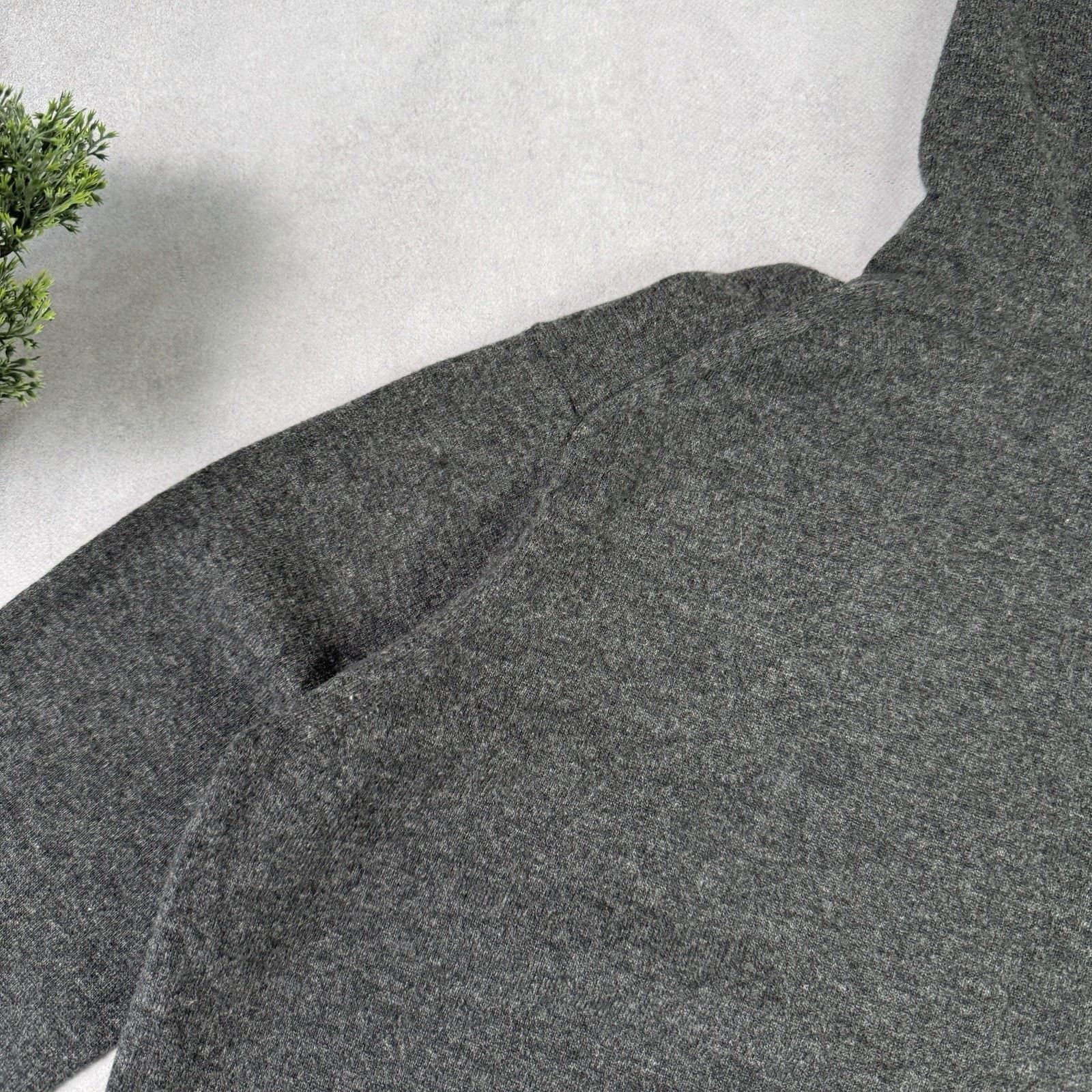 Lacoste Vintage Lacoste Wool Sweater Hooded Men Size 5 Grey Size US L / EU 52-54 / 3 - 15 Thumbnail