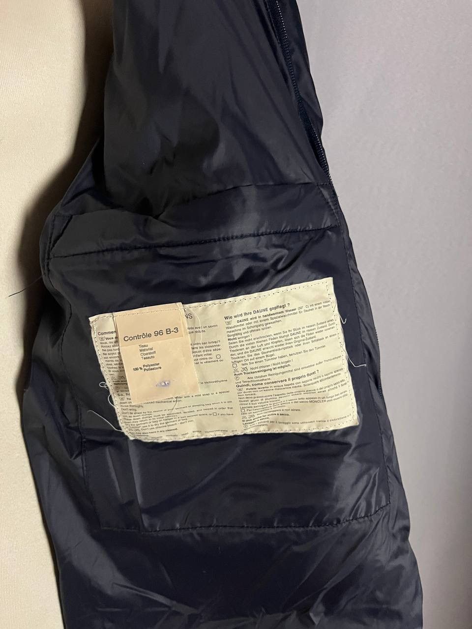 Moncler Moncler Grenoble Down Jacket Navy Vintage Size US M / EU 48-50 / 2 - 10 Thumbnail
