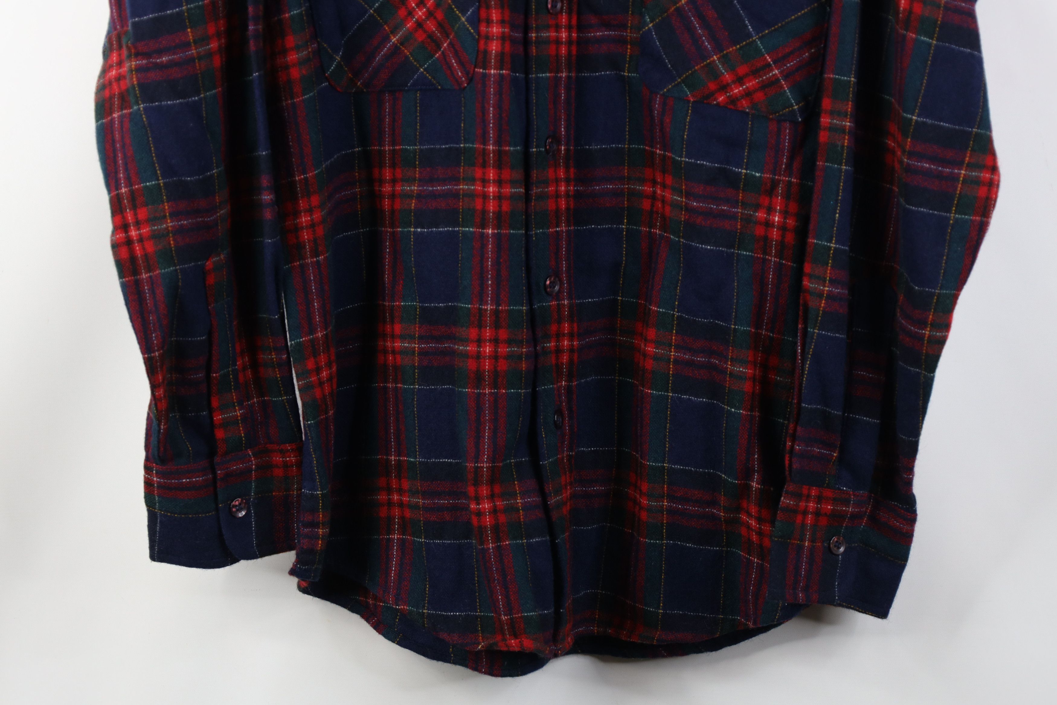 Vintage Vintage 70s Streetwear Knit Board Button Shirt Plaid Size US M / EU 48-50 / 2 - 3 Thumbnail