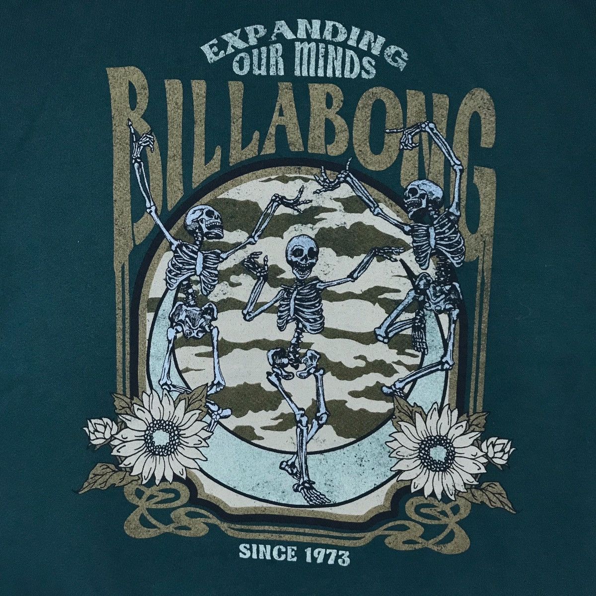 Billabong Vintage Billabong Surf Pullover Jumper Sweatshirt Size US S / EU 44-46 / 1 - 3 Thumbnail