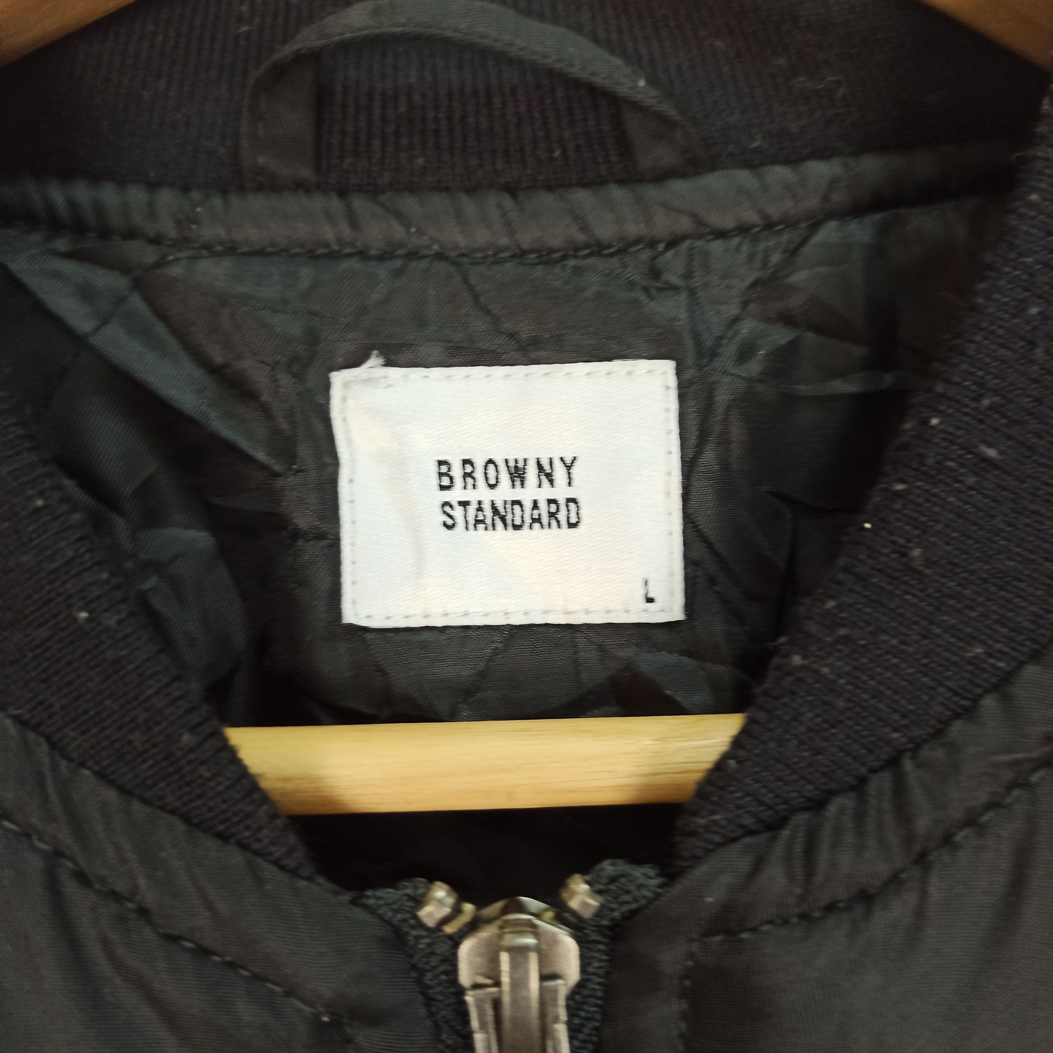 Japanese Brand Rare Bomber Jacket Browny Standard Size US L / EU 52-54 / 3 - 7 Thumbnail
