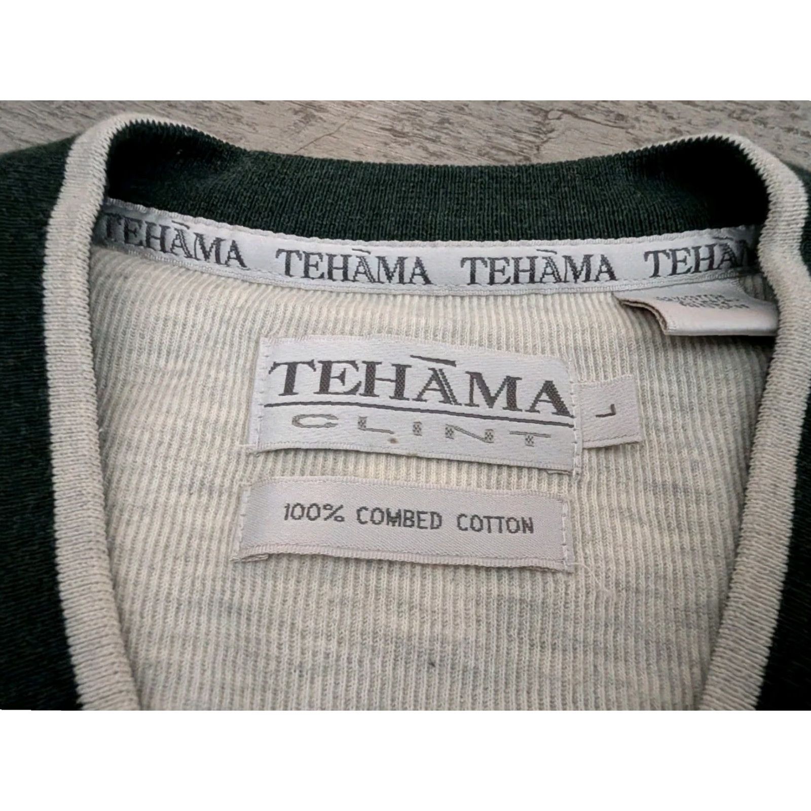 Vintage VINTAGE Tehama MSU Spartans Sweater Vest Size L Green NCAA Basketball 90s Mens Size US L / EU 52-54 / 3 - 7 Thumbnail