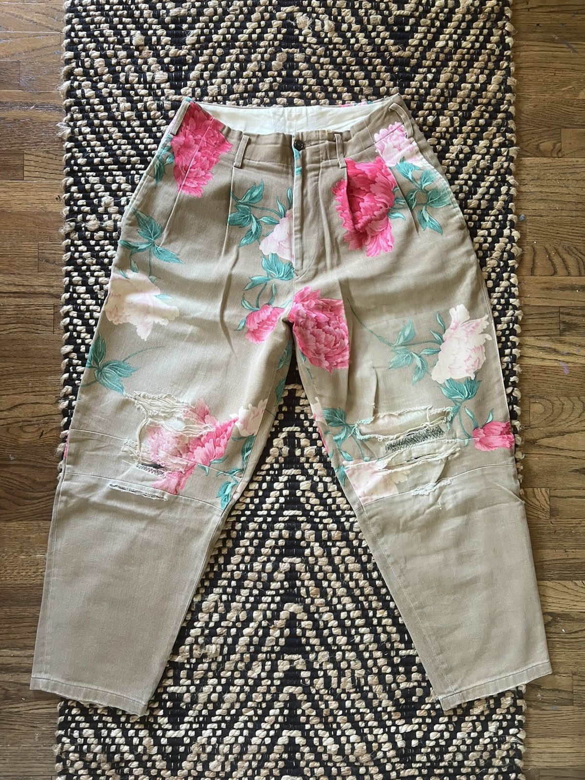 Yohji Yamamoto Yohji Yamamoto Pour Homme SS96 *Thrashed* Floral Print Pants Size US 30 / EU 46 - 1 Thumbnail