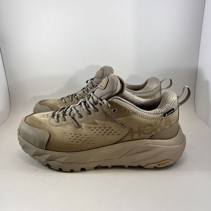 hoka one one kaha low taupe