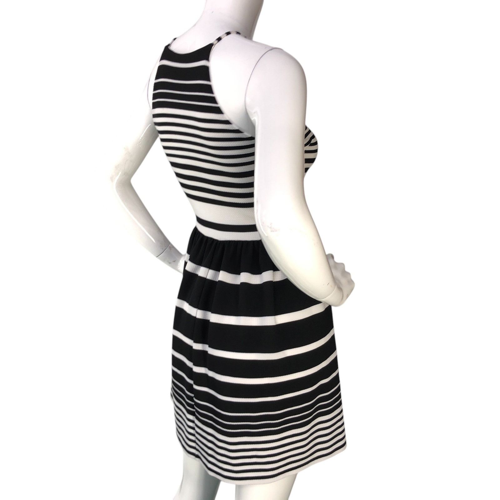 Saks Fifth Avenue Red Saks Fifth Avenue Size S Dress Halter Fit Flare Striped Size S / US 4 / IT 40 - 8 Thumbnail