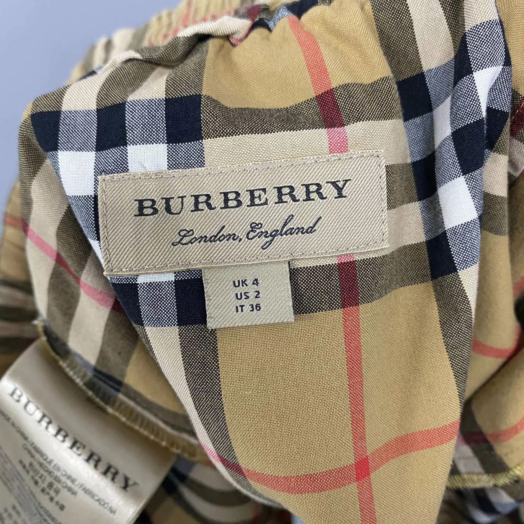 Burberry Burberry Classic Check Shorts UK4 99 New Size 25" / US 0 / IT 36 - 5 Thumbnail