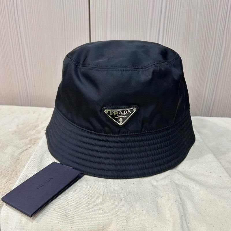 Prada Prada Black Bucket Hat with Triangle Logo Size ONE SIZE - 1 Thumbnail