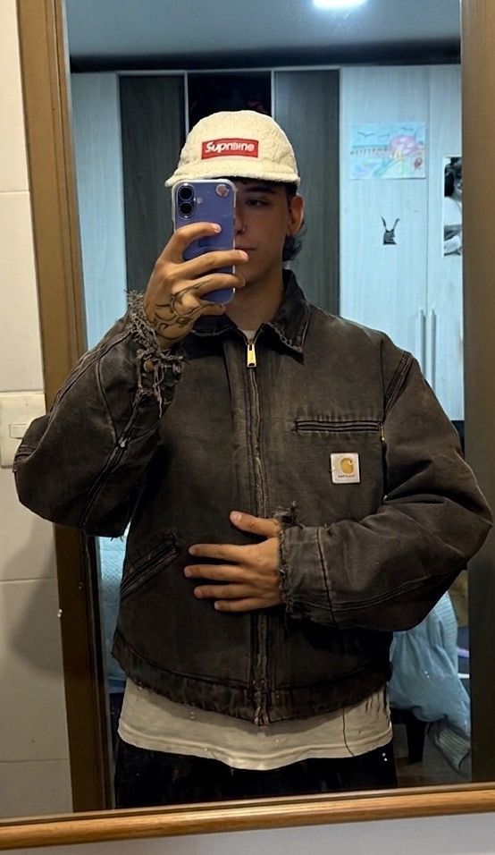 Carhartt Carhartt Detroit 90s Big Logo RARE faded n’ distressed Size US M / EU 48-50 / 2 - 15 Thumbnail