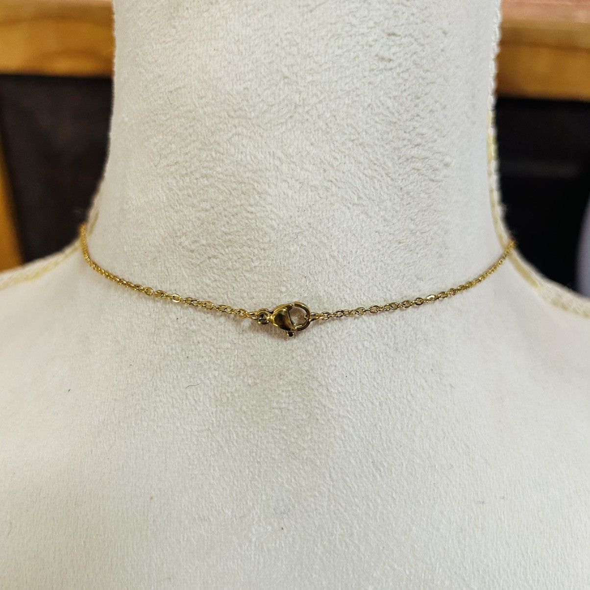 Handmade Handcrafted elegant glass beaded pendant on chain necklace Size ONE SIZE - 5 Thumbnail