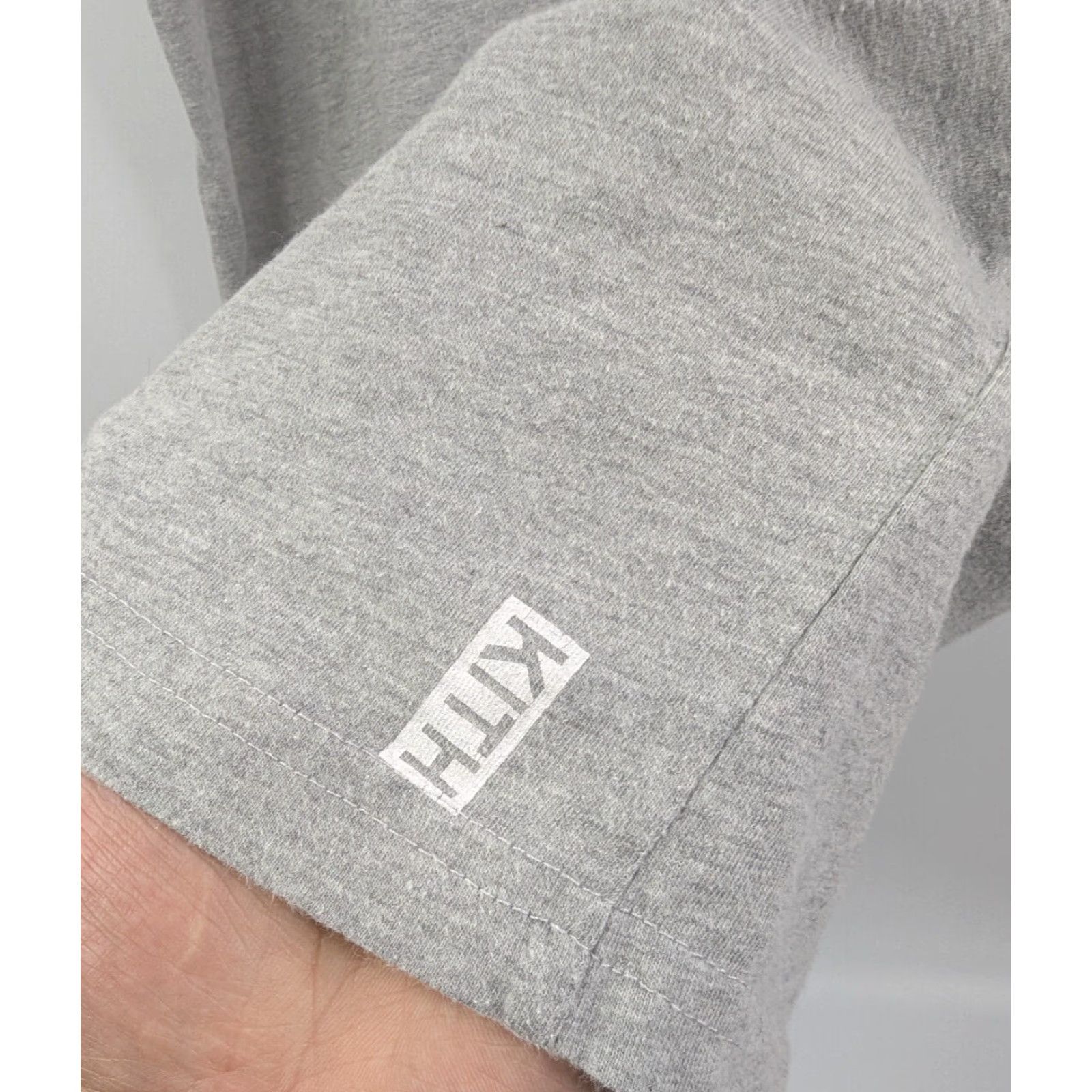 Kith Kith T Shirt Mens Large Gray Short Sleeve Cotton Basic Essentials Streetwear Size US L / EU 52-54 / 3 - 2 Thumbnail