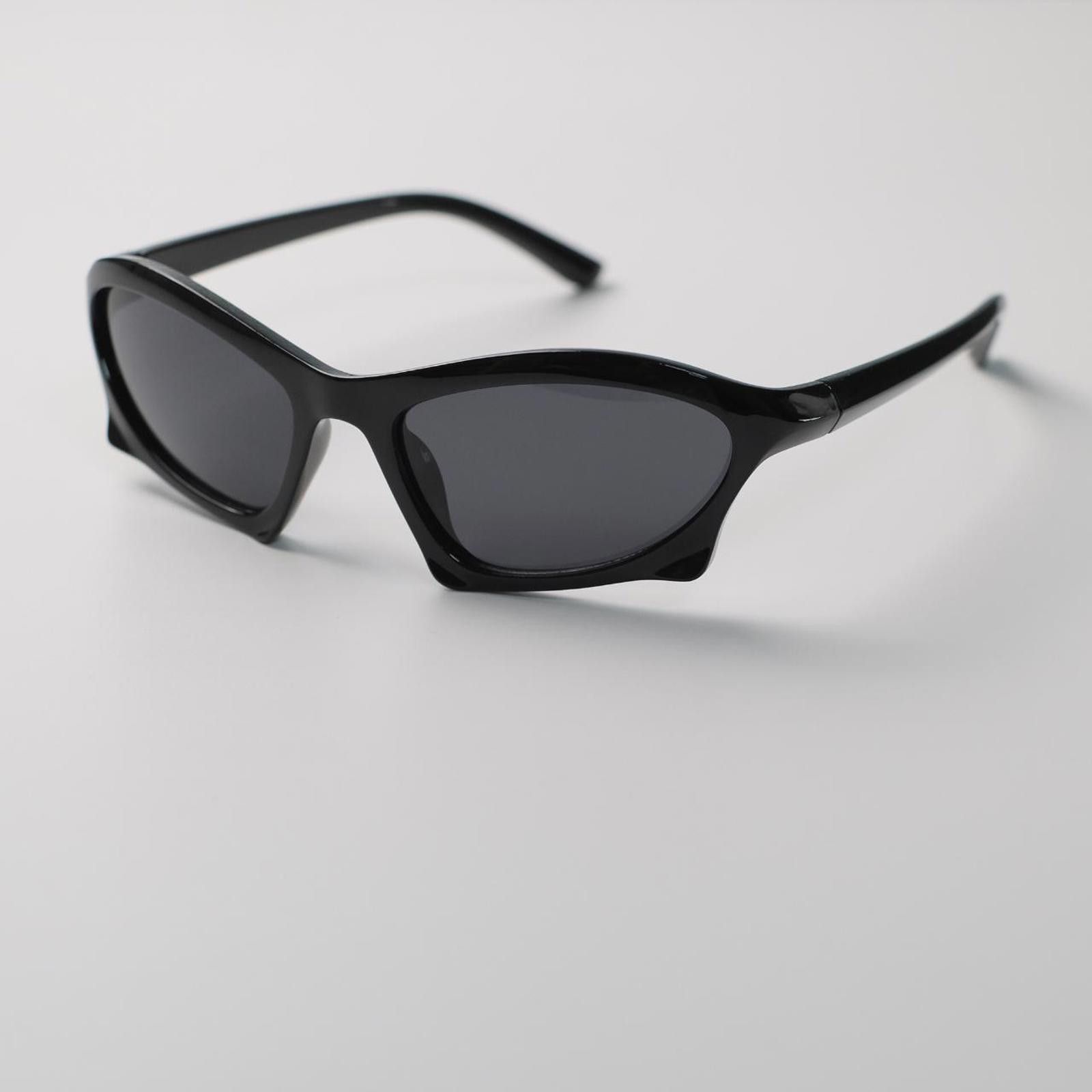 Japanese Brand Y2k Avant Garde Futuristic Black Sunglasses Unisex Size ONE SIZE - 5 Thumbnail