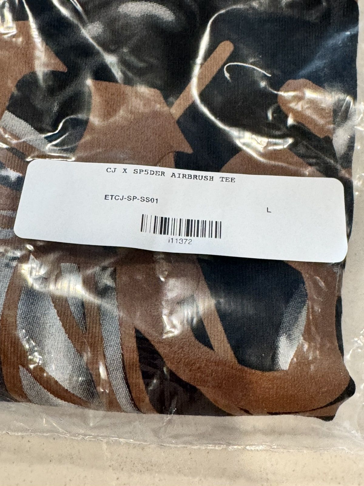 Sp5der × Travis Scott CJ X SP5DER AIRBRUSH TEE COMPLEXCON Size US L / EU 52-54 / 3 - 7 Thumbnail