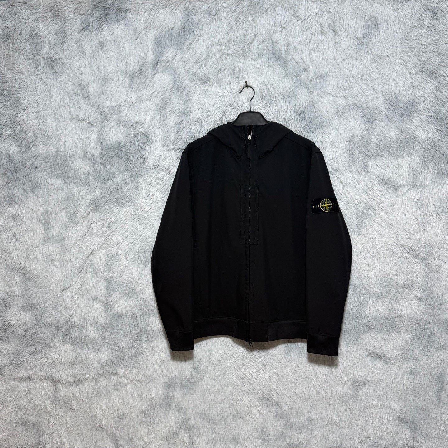 Stone Island Stone Island Softshell Hooded Jacket XL Size US XL / EU 56 / 4 - 1 Thumbnail