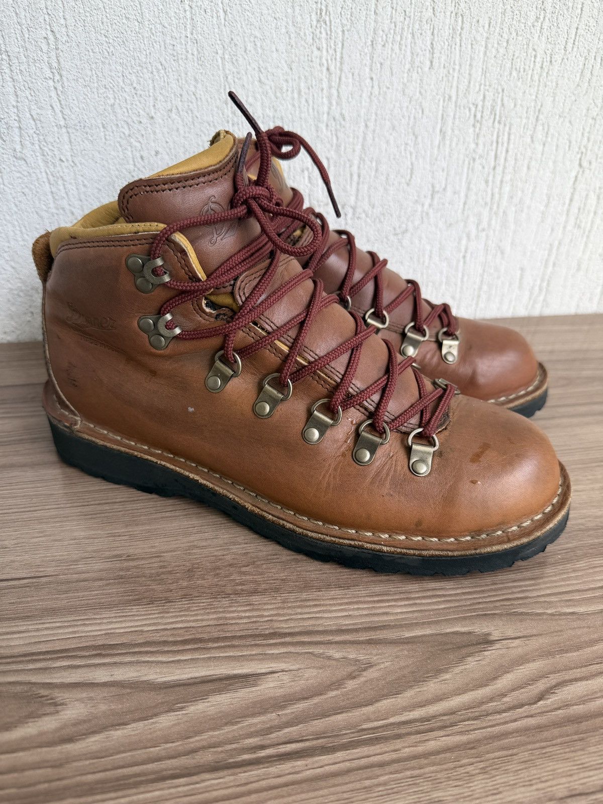 Danner Mountain pass hiking boots Size US 8.5 / EU 41-42 - 2 Thumbnail