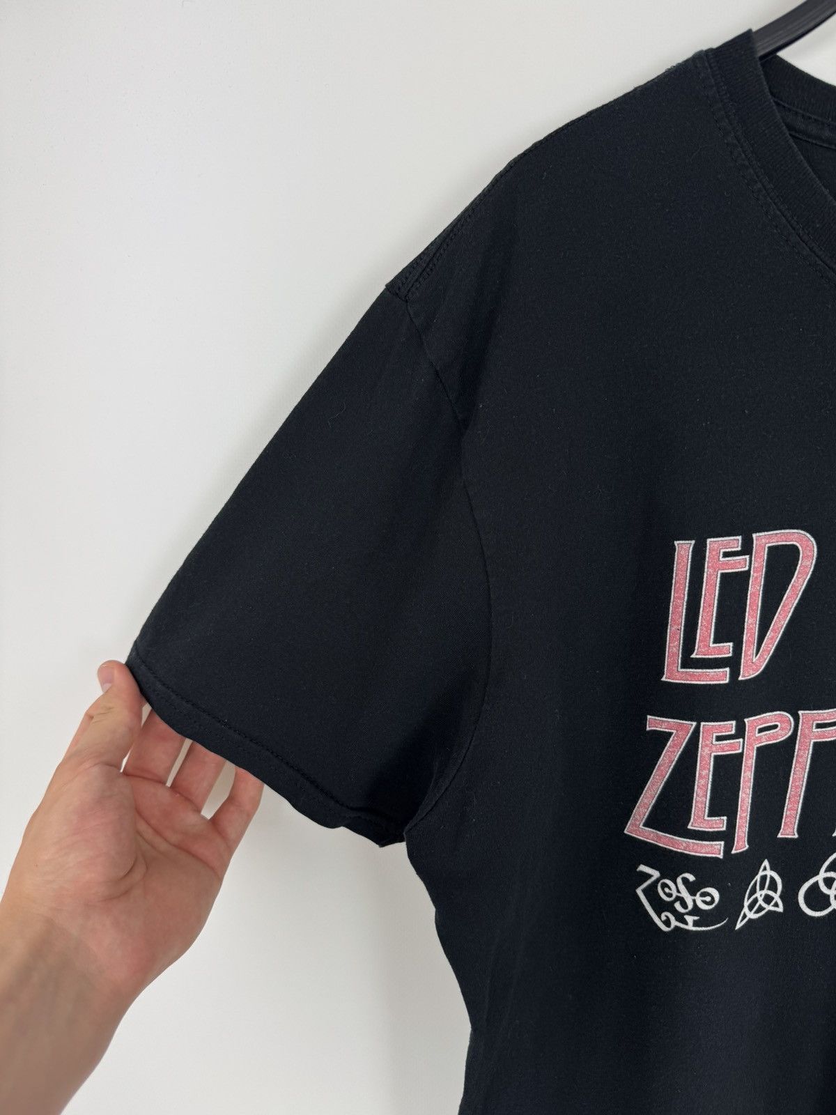 Band Tees 2012 Led Zeppelin Wizard Graphic T-Shirt Size US XL / EU 56 / 4 - 6 Thumbnail