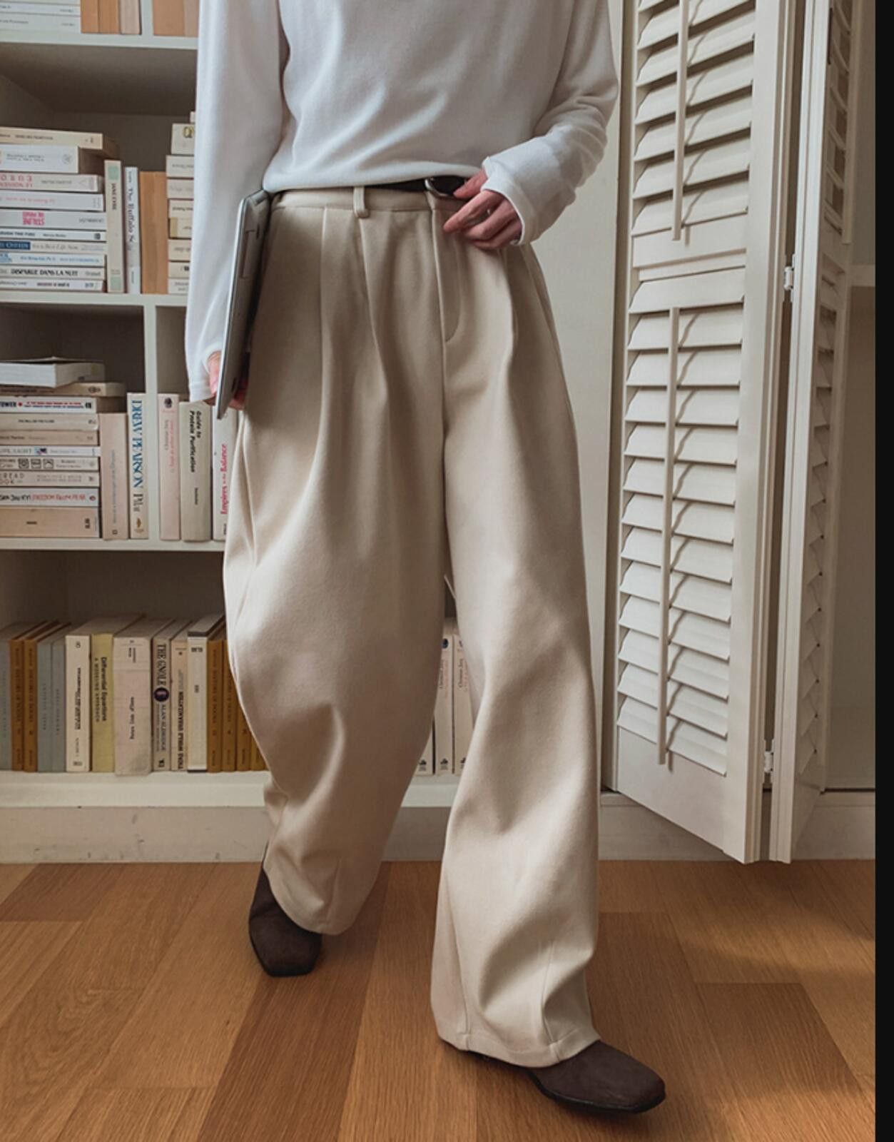 Other Beige Wide Leg Pants, Men's Relaxed Fit Trousers Size US 28 / EU 44 - 1 Thumbnail