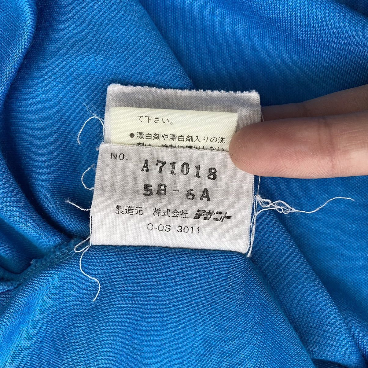 Descente DESCENTE NEC 8 KONNO Japan Soccer Football Blue Size US M / EU 48-50 / 2 - 6 Thumbnail