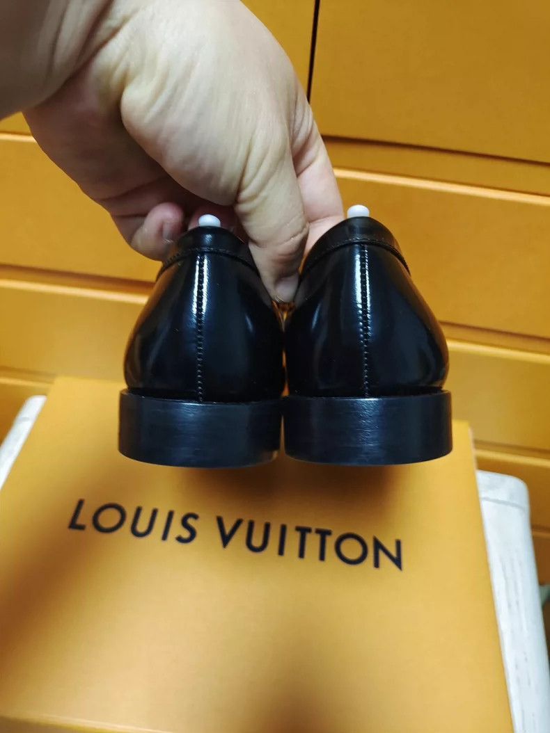 Louis Vuitton Louis Vuitton LV Louis Vuitton Metal Logo Loafers-2506 Size US 6 / IT 36 - 8 Thumbnail