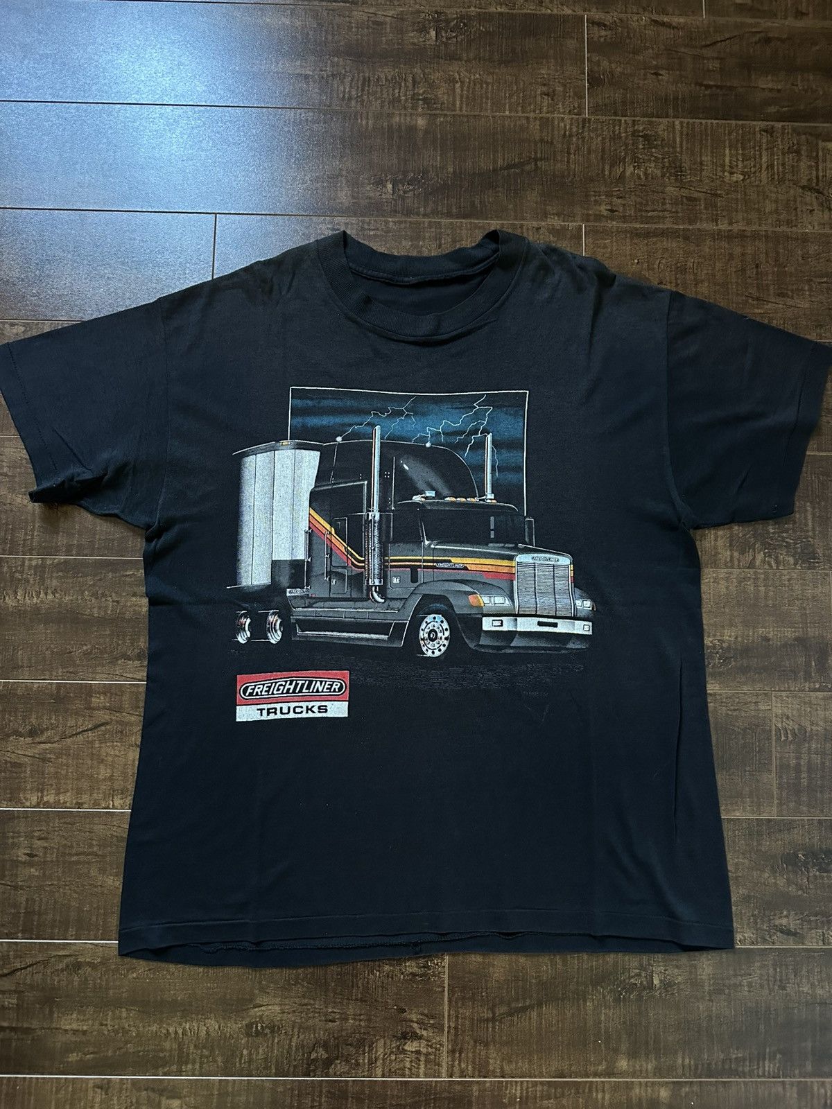 Vintage S/S Vintage 1991 Freightliner Trucks T-Shirt Size US L / EU 52-54 / 3 - 1 Preview