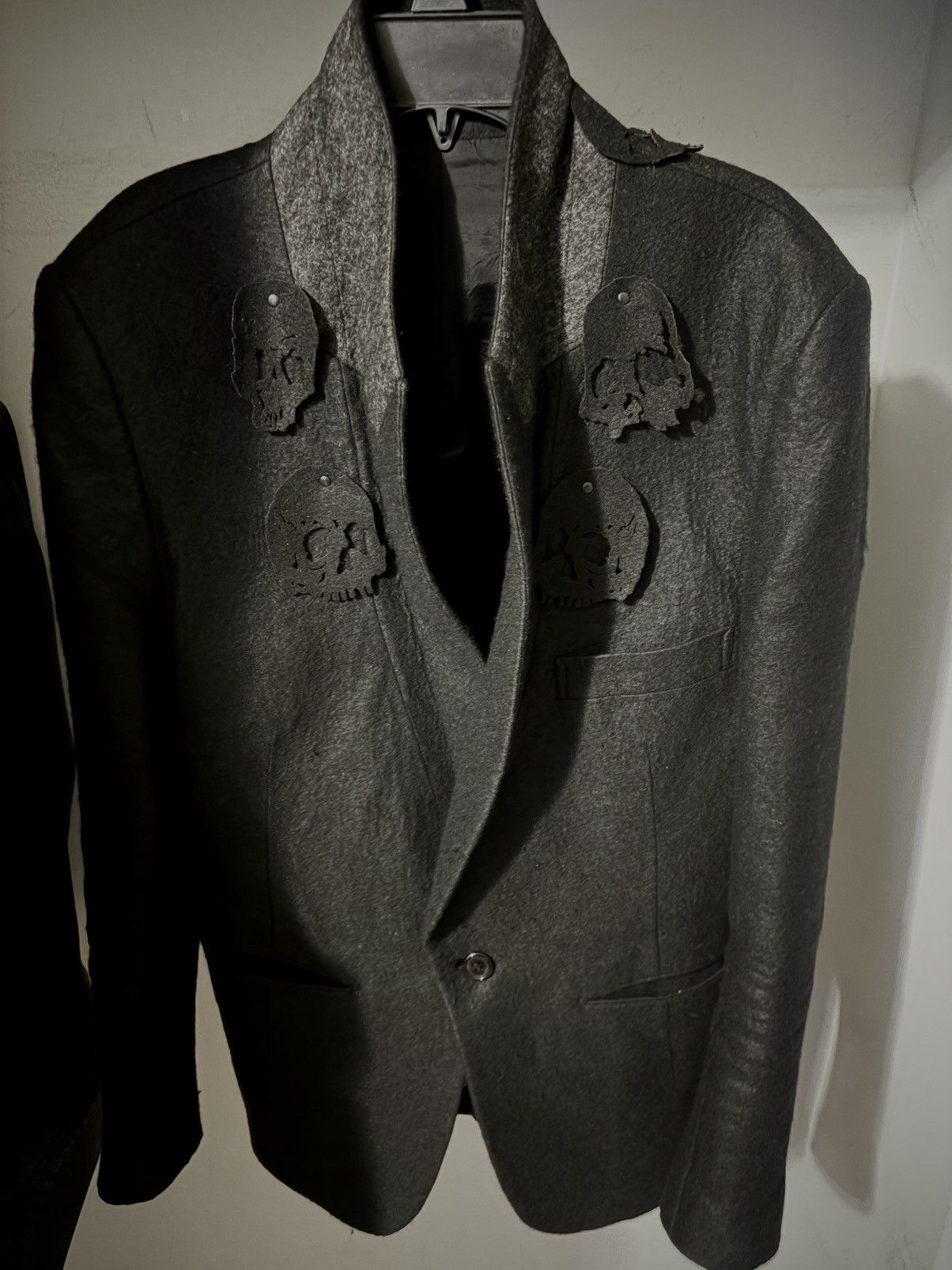 Undercover Undercover AW2005 Arts n Crafts Laser Cut Skull Blazer Size US S / EU 44-46 / 1 - 1 Thumbnail