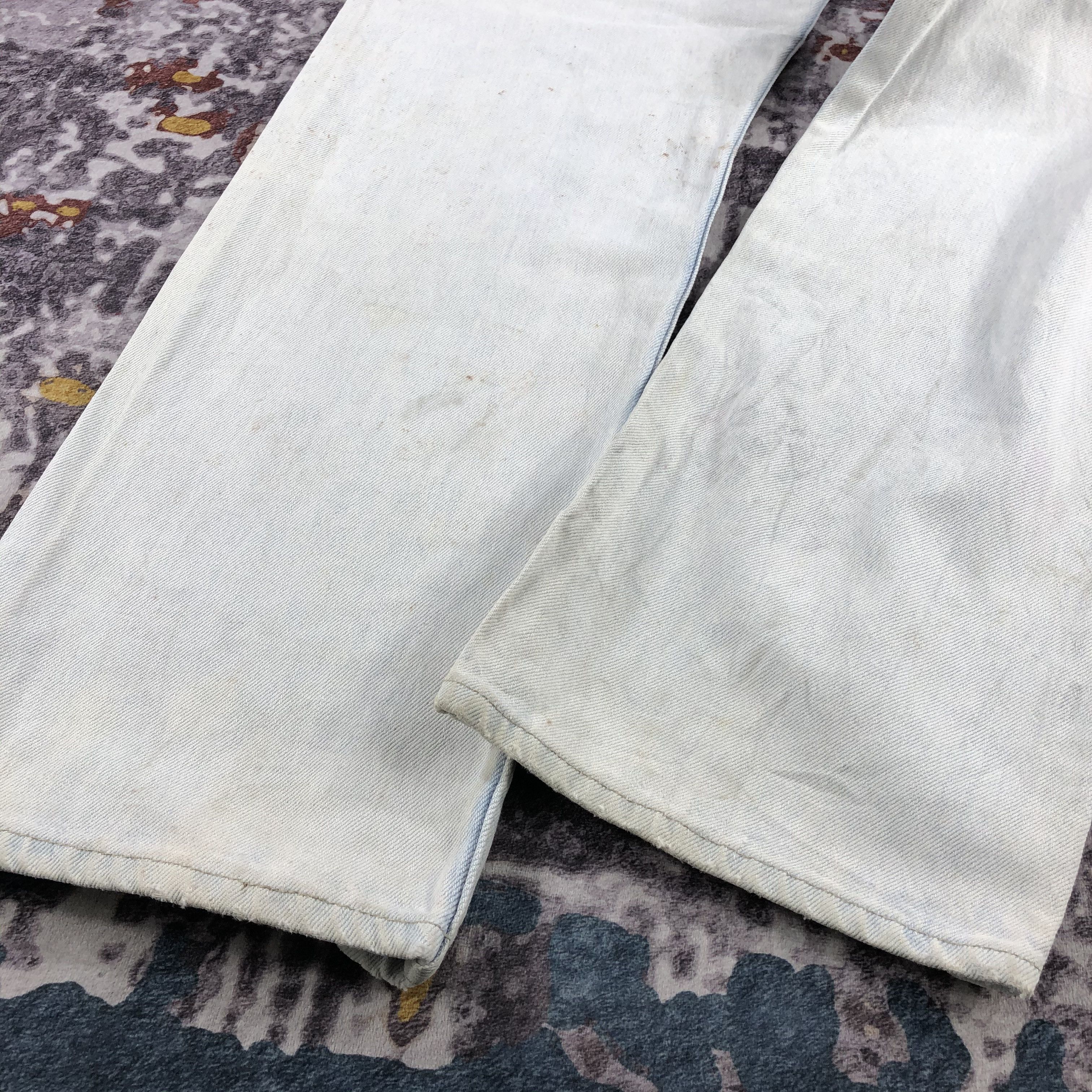 Levi's 90s Vintage Light Wash Levis 501 Jeans-JM2465 Size US 35 - 4 Thumbnail