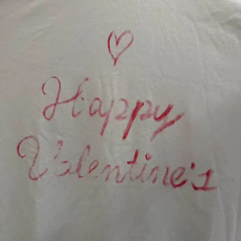 Balenciaga Balenciaga Valentine's Day Series Solid Logo Printed Short Size US M / EU 48-50 / 2 - 3 Thumbnail