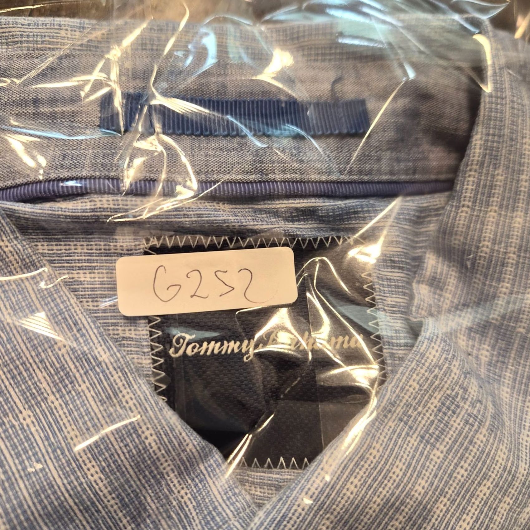 Tommy Bahama VINTAGE Tommy Bahama Mens Sz L Long Sleeve Button Down Shirt Silk Blend Blue Floral G252 Size US M / EU 48-50 / 2 - 8 Thumbnail