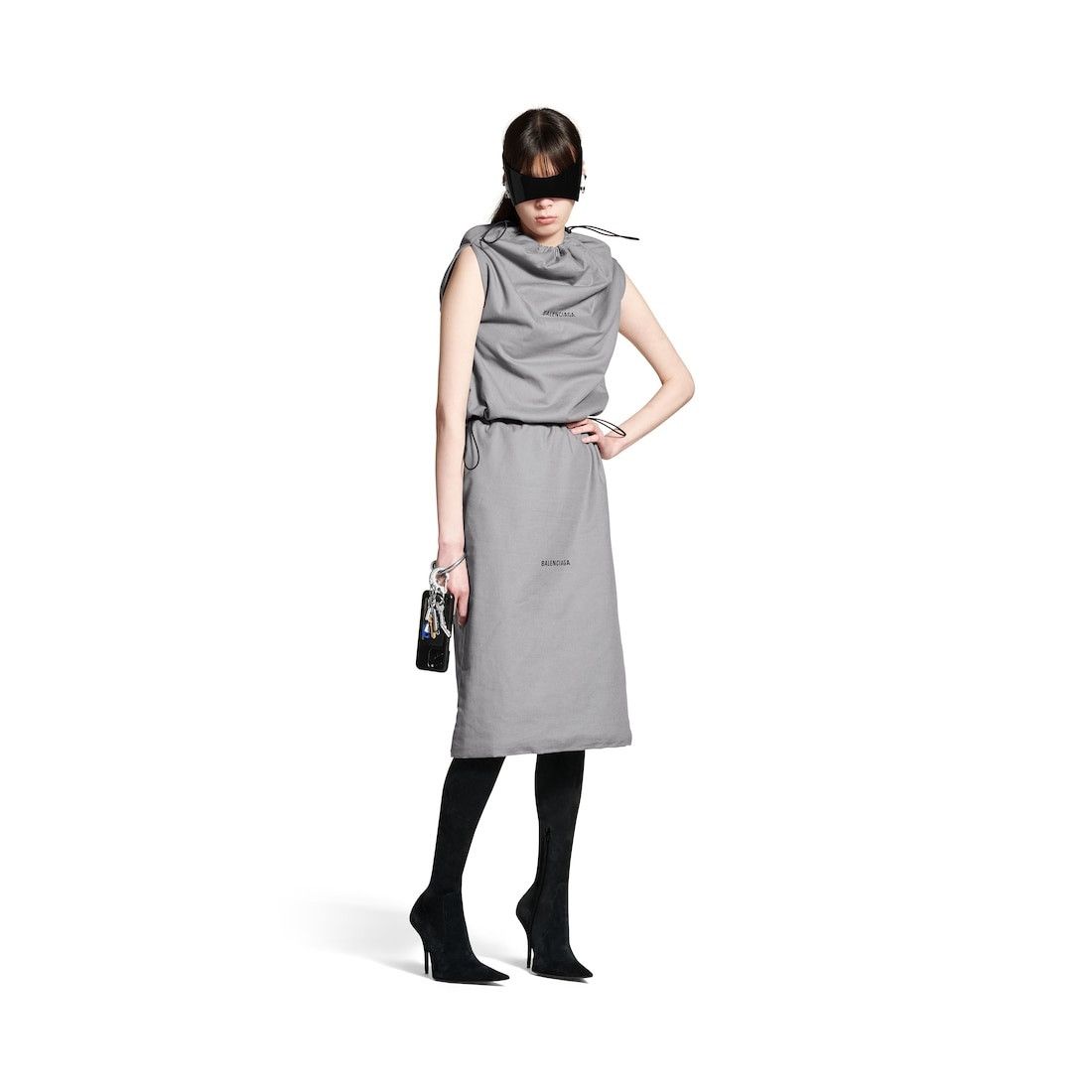Balenciaga o1s1wg110126 Shoe Bag Top in Grey Size M / US 6-8 / IT 42-44 - 2 Thumbnail