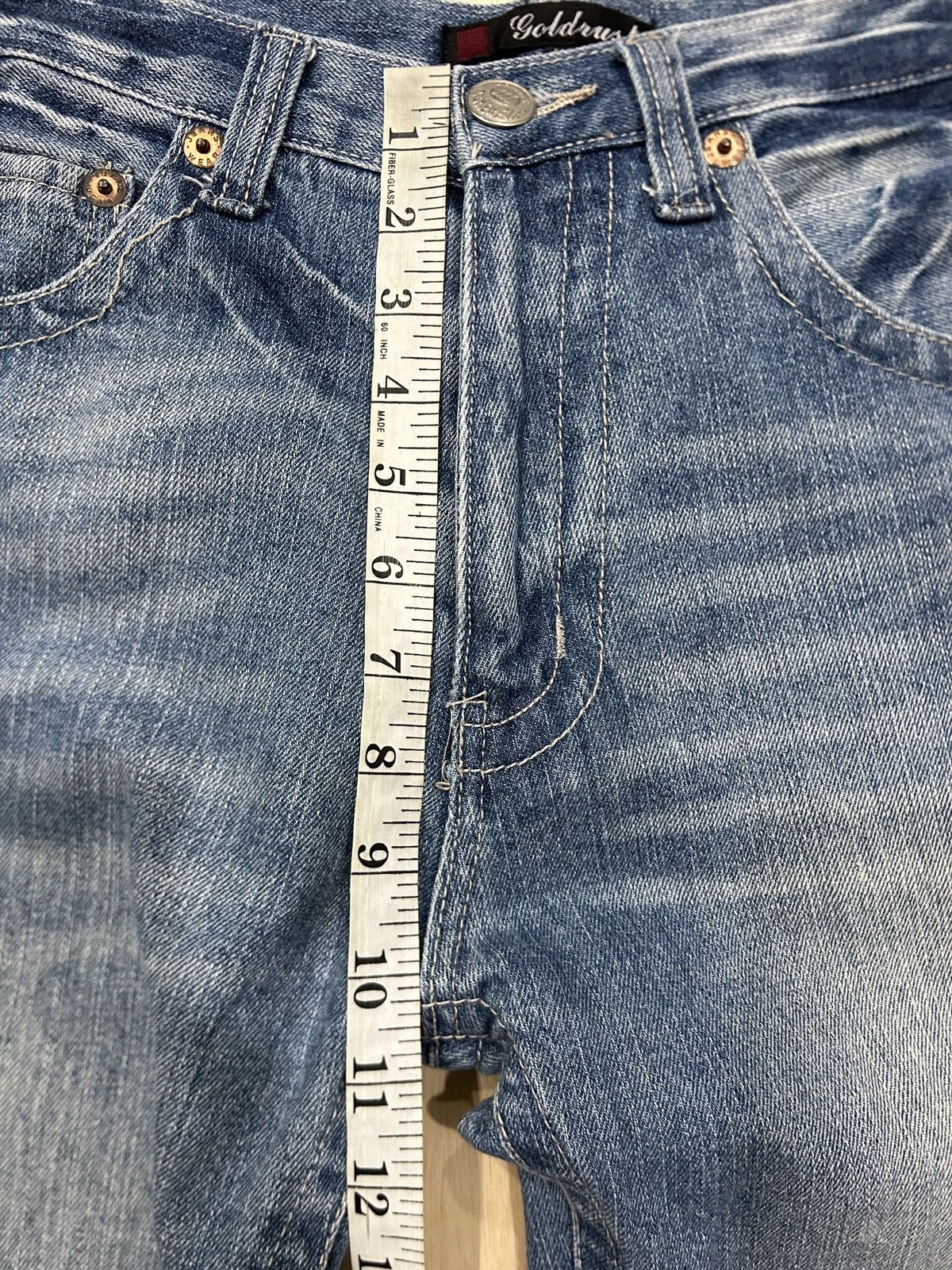 Japanese Brand Vintage 2000s Gold Rush ‘Skull Climbing’ Printed Rare Jeans Size US 29 - 10 Thumbnail