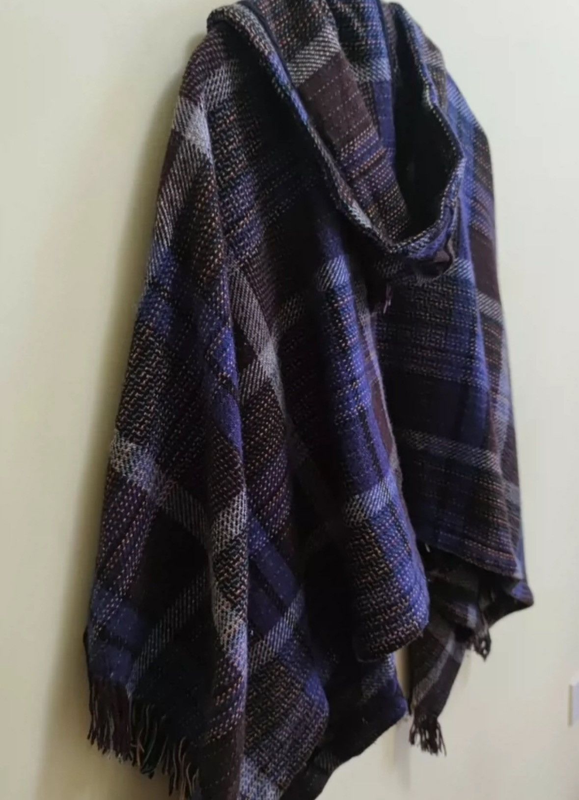 Kapital KAPITAL Women's Okayama Island Wool Tassel Cloak Size US XL / EU 56 / 4 - 4 Thumbnail